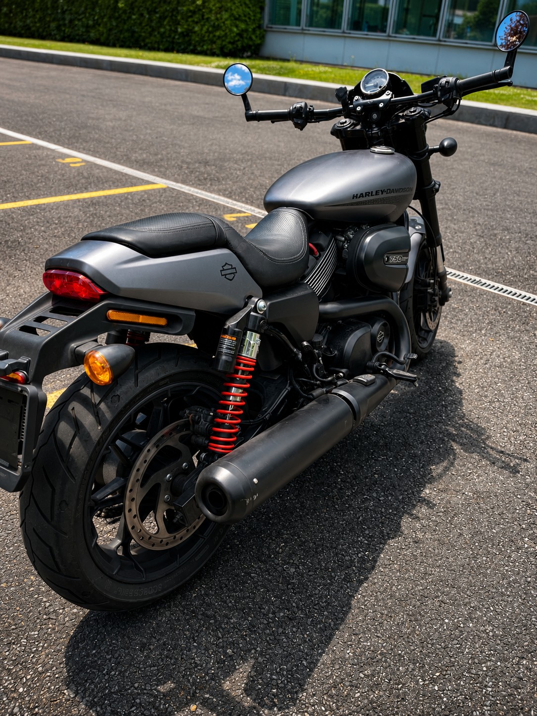 HARLEY-DAVIDSON XG 750 Street Rod-image-2