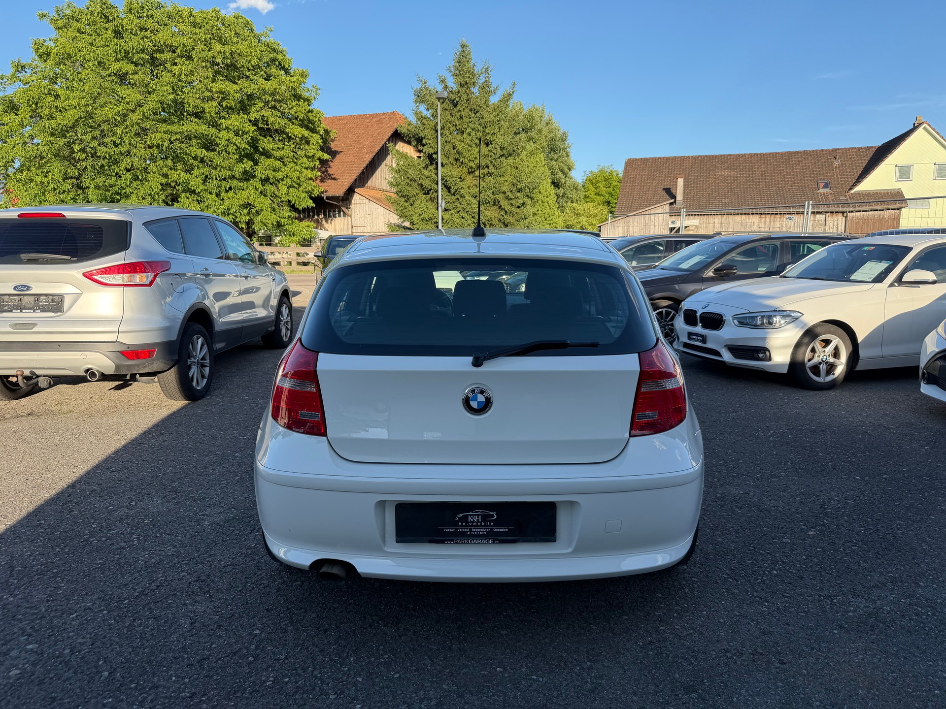 BMW 118d-image-3
