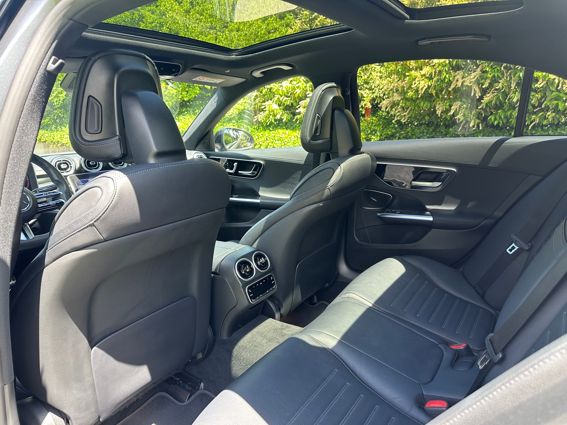 MERCEDES-BENZ C 220 d 4Matic AMG Line* Werksgarantie* Vollausstattung*-image-13