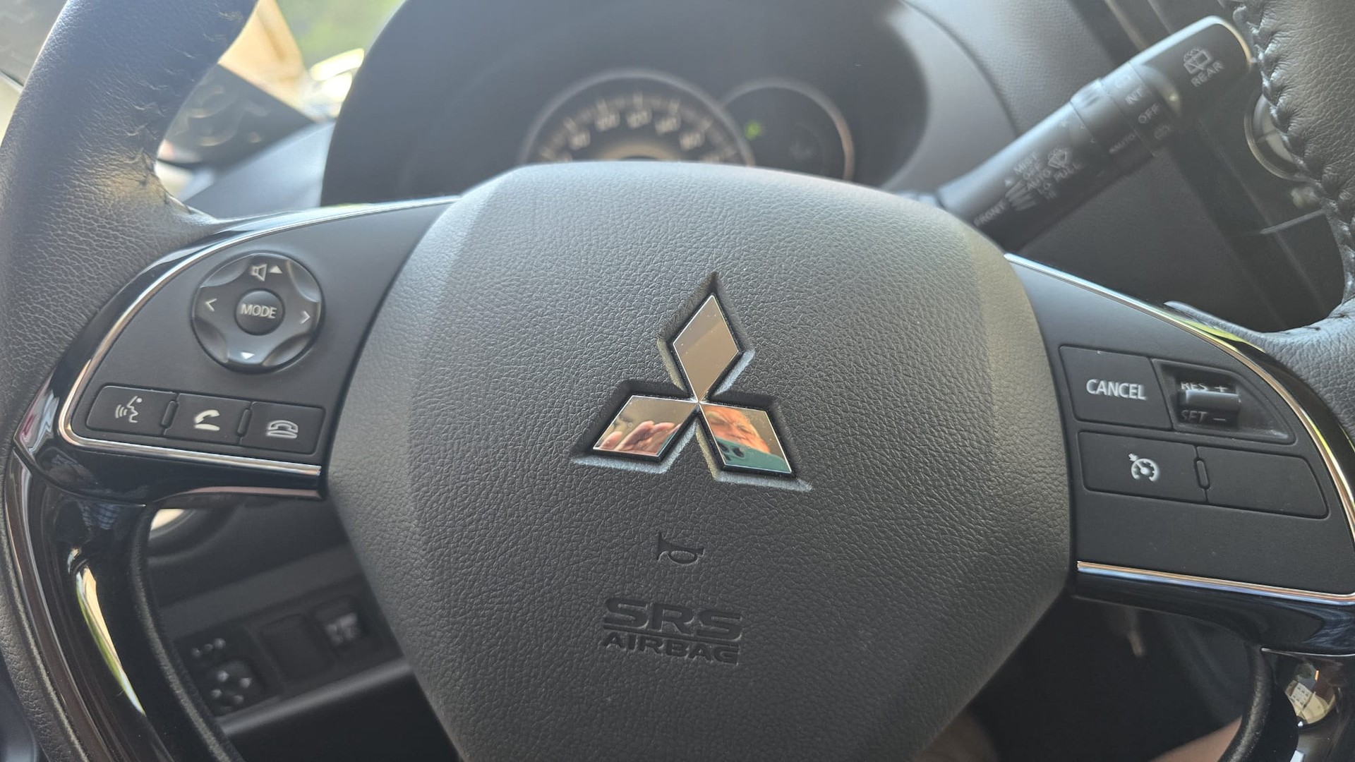 MITSUBISHI Space Star 1.2 Style CVT PREMIUM / AUTOMAT/ 8X ALU-image-2