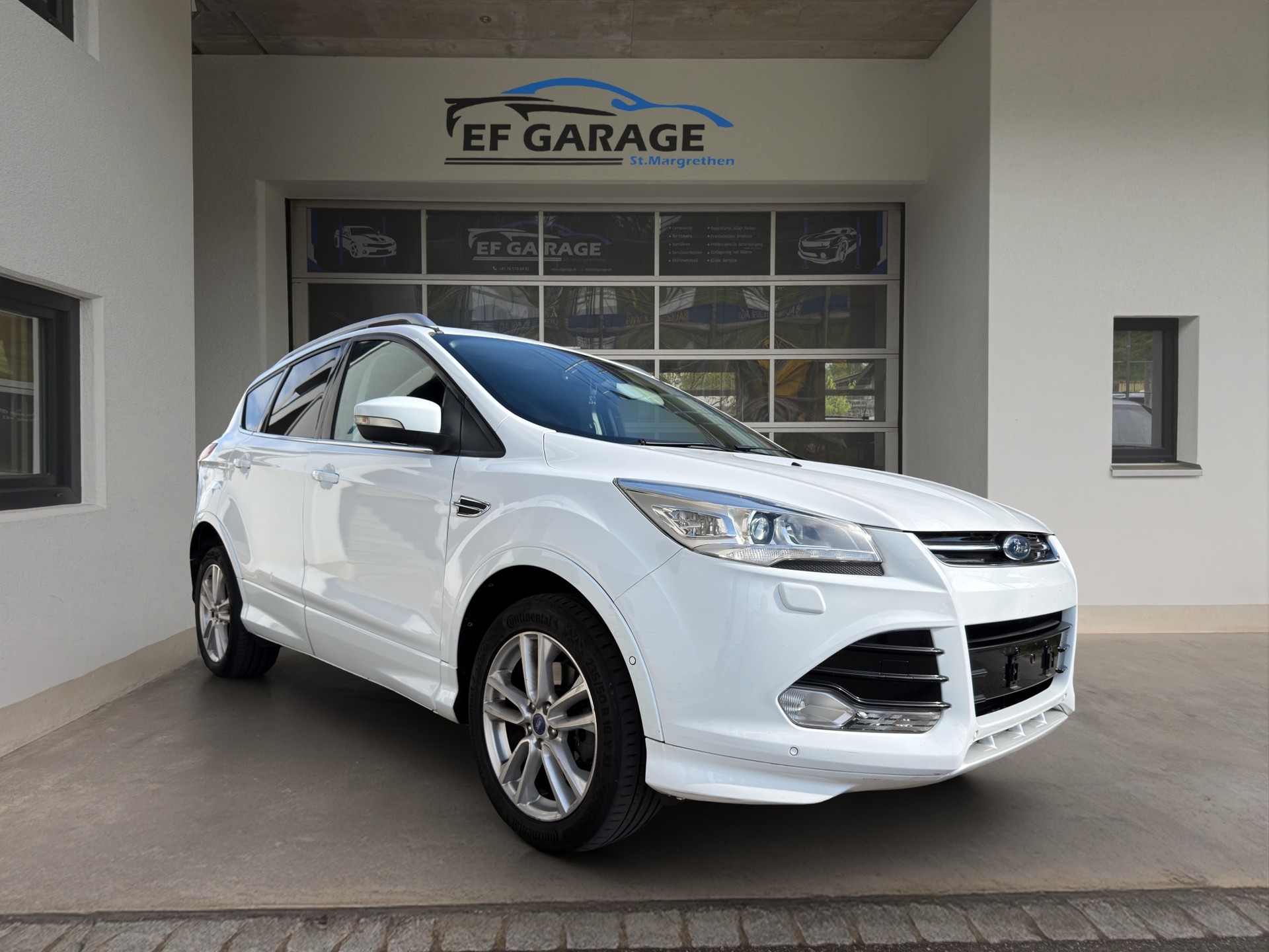 FORD Kuga 2.0 TDCi Titanium 4WD PowerShift-showroom-element-2