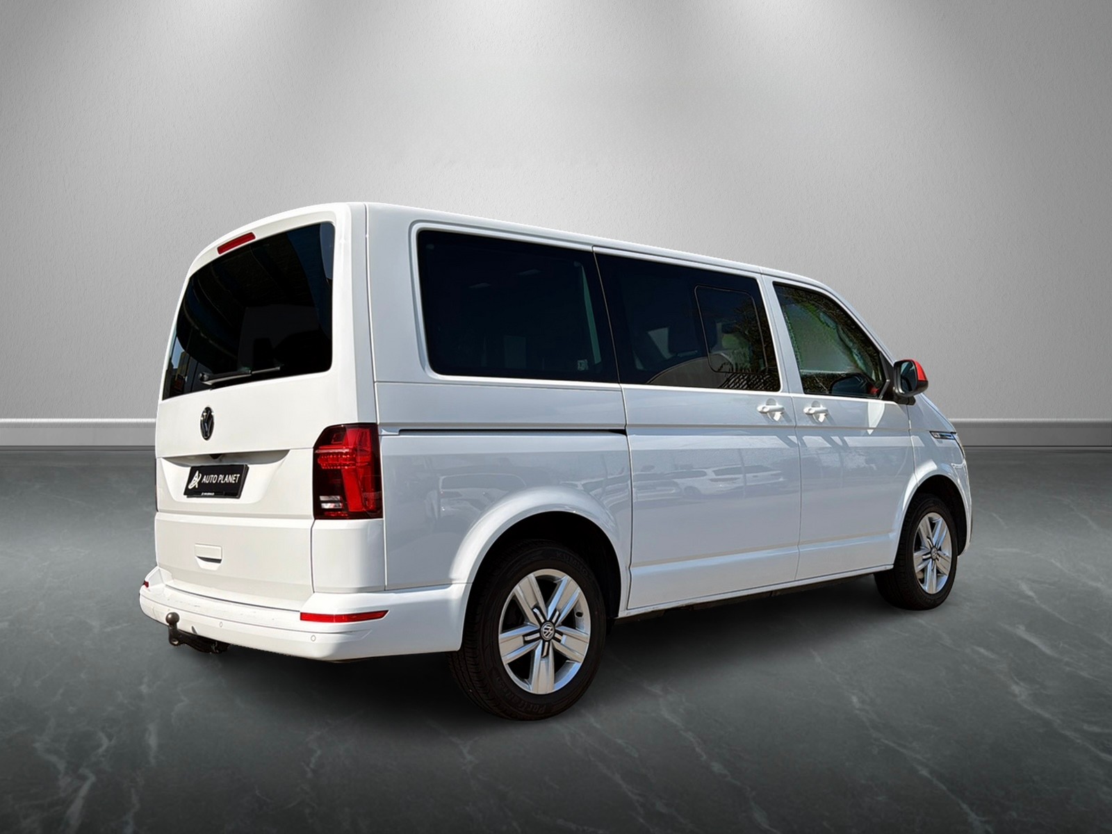 VW T6.1 Multivan 2.0 TDI Family DSG-showroom-element-3