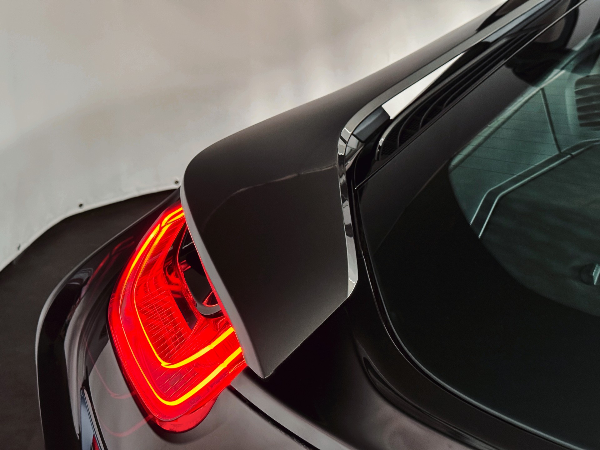 BMW i8 Coupé-image-28