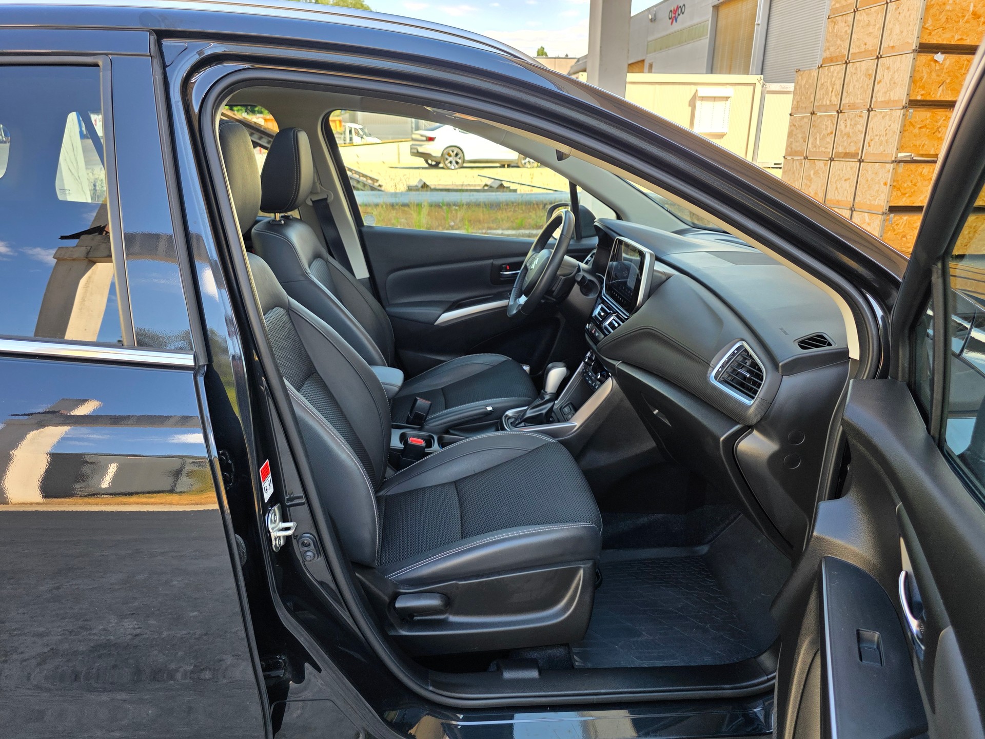 SUZUKI SX4 S-Cross 1.4 16V Piz Sulai Top Hybrid 4WD Automatic-image-7