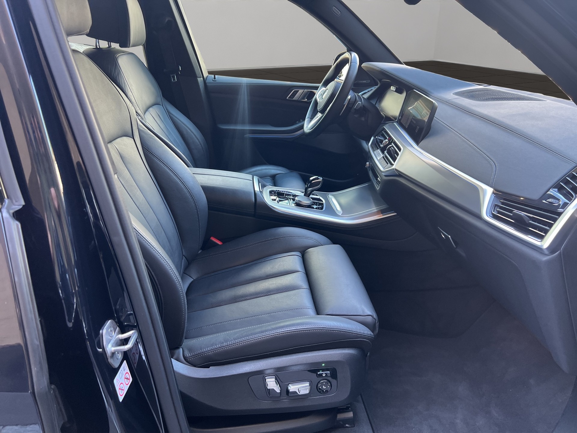 BMW X5 xDrive45e M Sport Steptronic-image-20