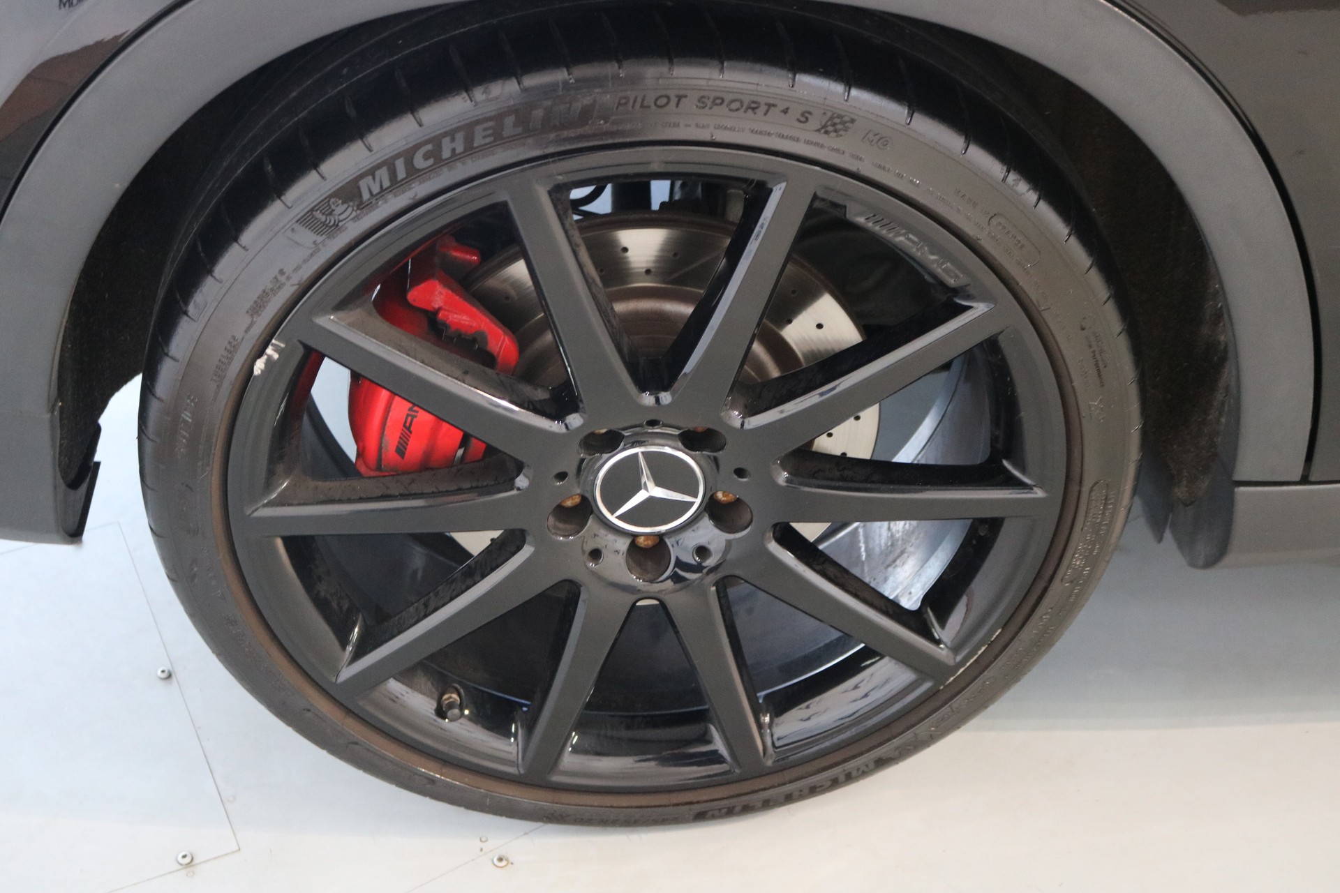 MERCEDES-BENZ GLA 45 AMG Night Edition 4Matic 7G-DCT-image-25