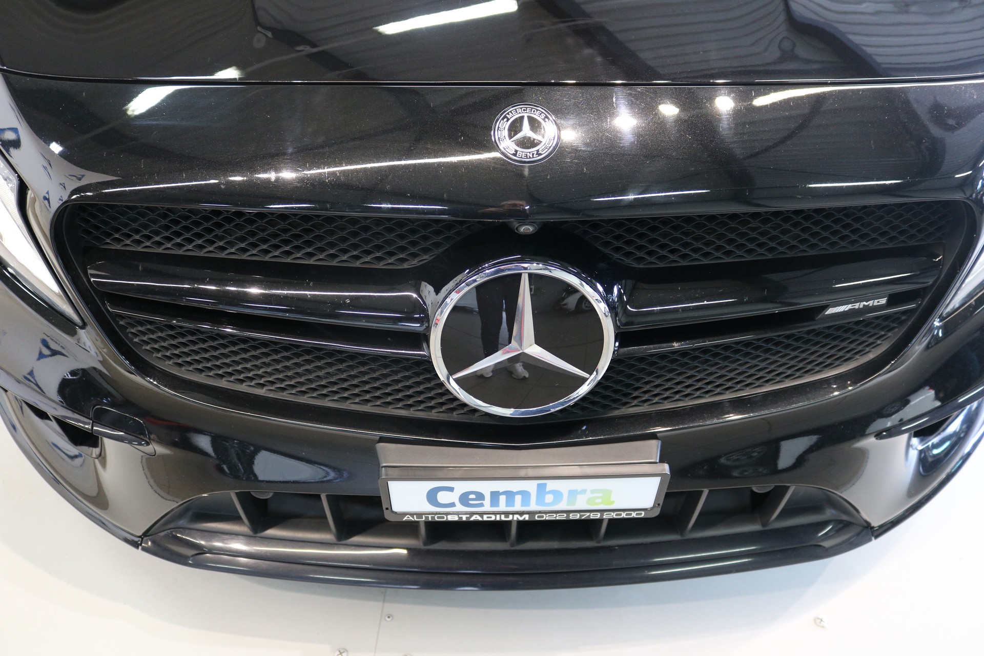 MERCEDES-BENZ GLA 45 AMG Night Edition 4Matic 7G-DCT-image-27