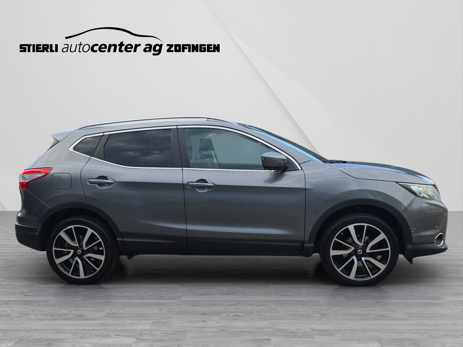 NISSAN Qashqai 1.6 dCi Tekna-showroom-element-3