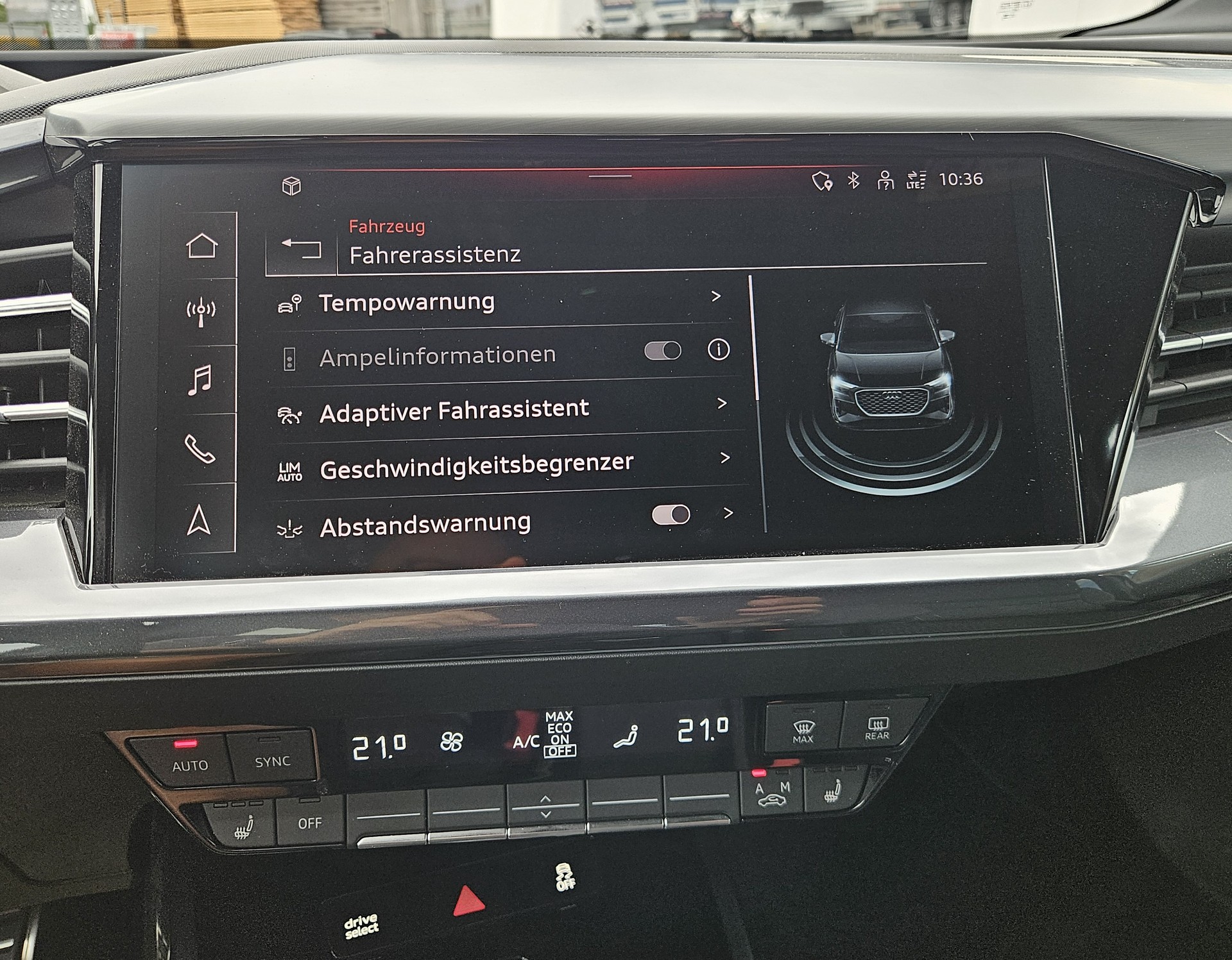 AUDI Q4 Sportback e-tron 50 quattro S-Line Modell 2024 mit Anhängerkupplung-image-19