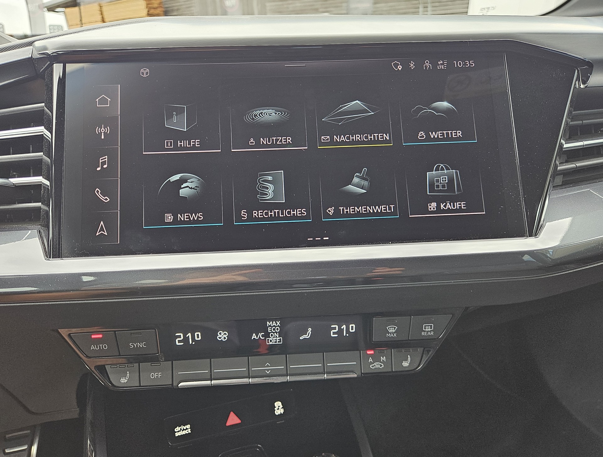 AUDI Q4 Sportback e-tron 50 quattro S-Line Modell 2024 mit Anhängerkupplung-image-15