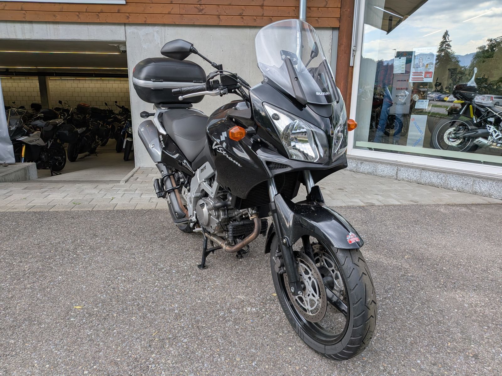 SUZUKI DL 650 V-Strom-image-1