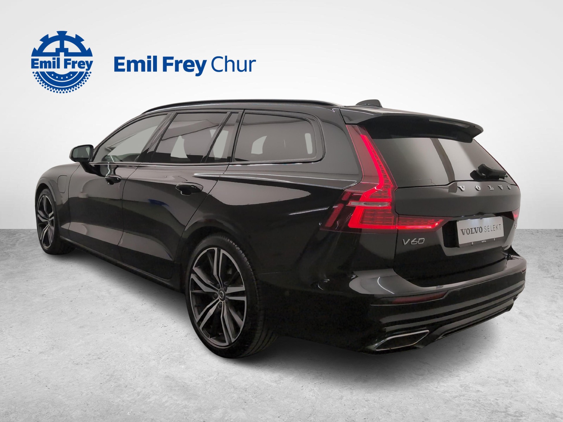 VOLVO V60 2.0 T8 TE R-Design eAWD-showroom-element-2