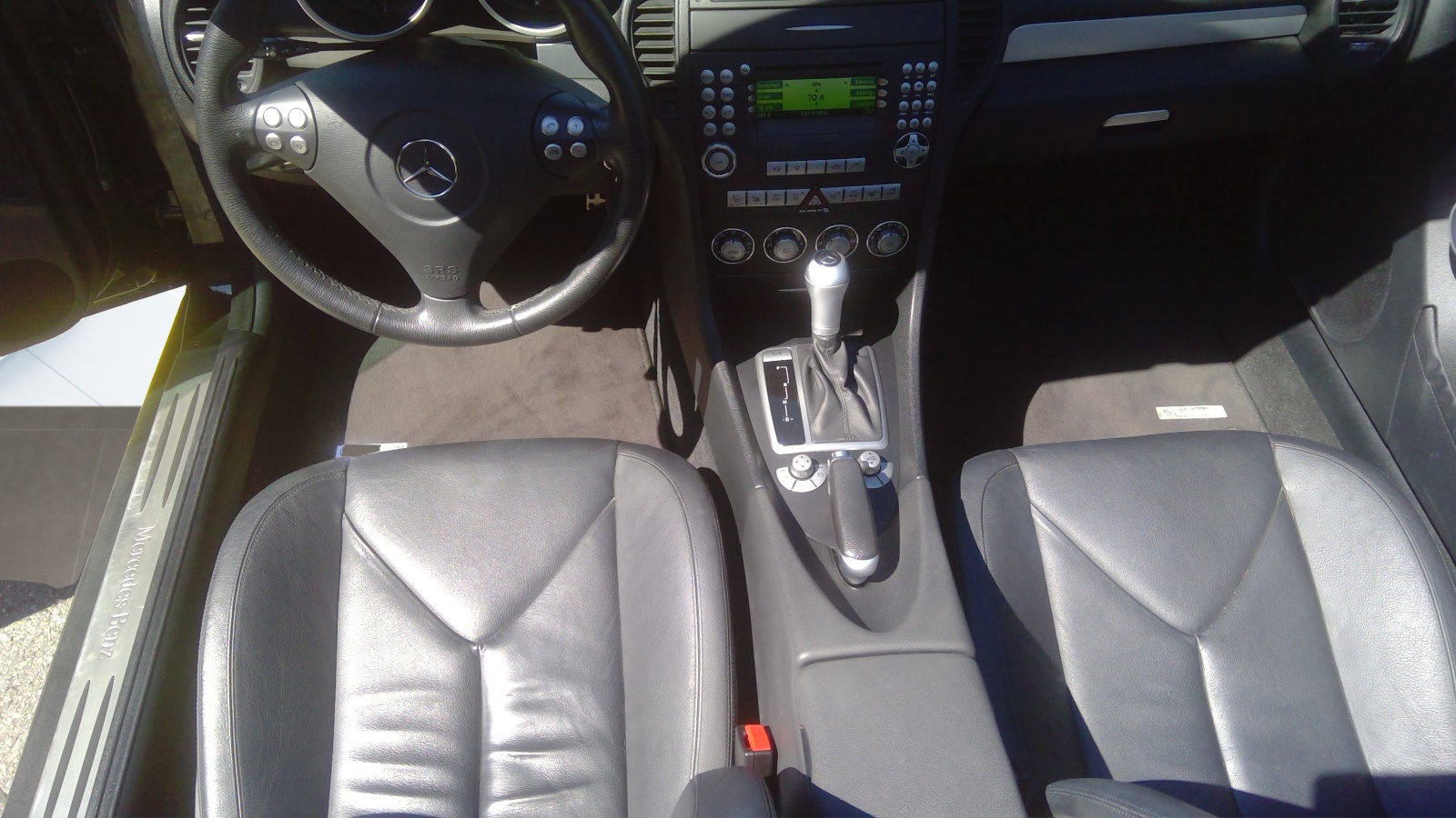 MERCEDES-BENZ SLK 200 Kompressor-showroom-element-3