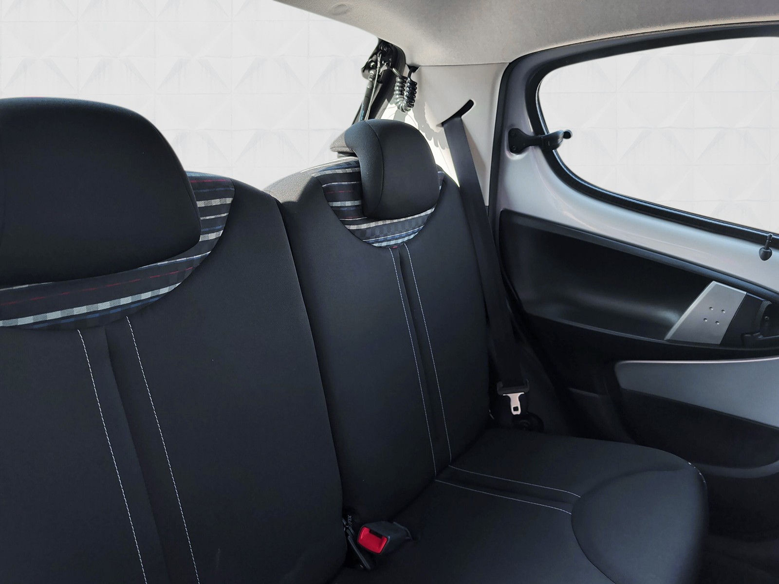 CITROEN C1 1.0i Séduction-image-11