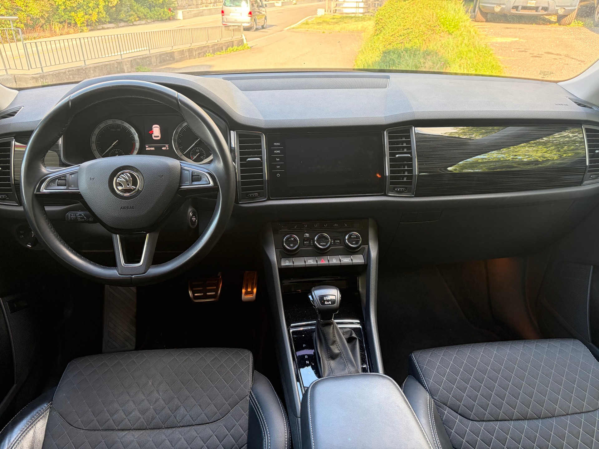 SKODA Kodiaq 2.0 TDI CR Ambition 4x4 DSG-image-9