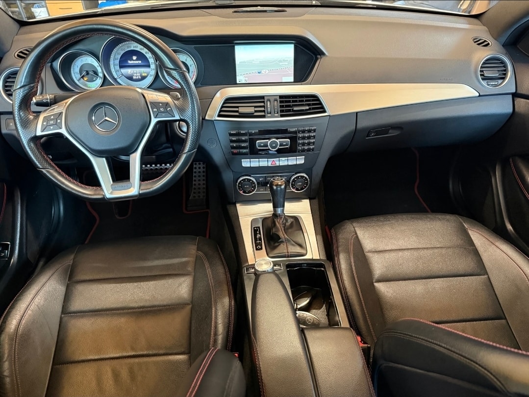 MERCEDES-BENZ C 250 Coupé 7G-Tronic-image-8