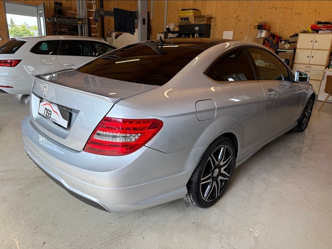 MERCEDES-BENZ C 250 Coupé 7G-Tronic-showroom-element-3
