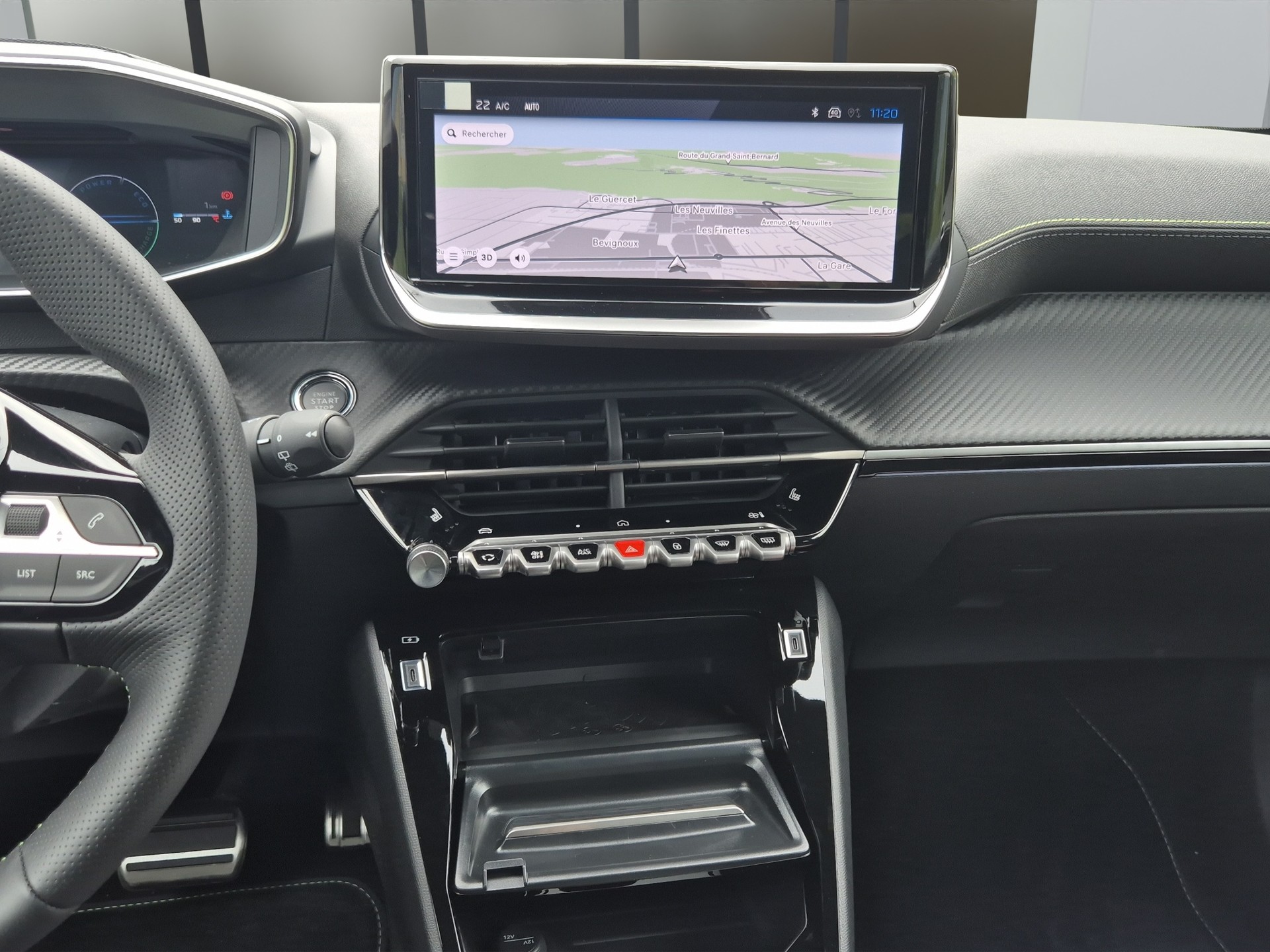 PEUGEOT 2008 1.2 Hybrid 145 GT Exclusive-image-14