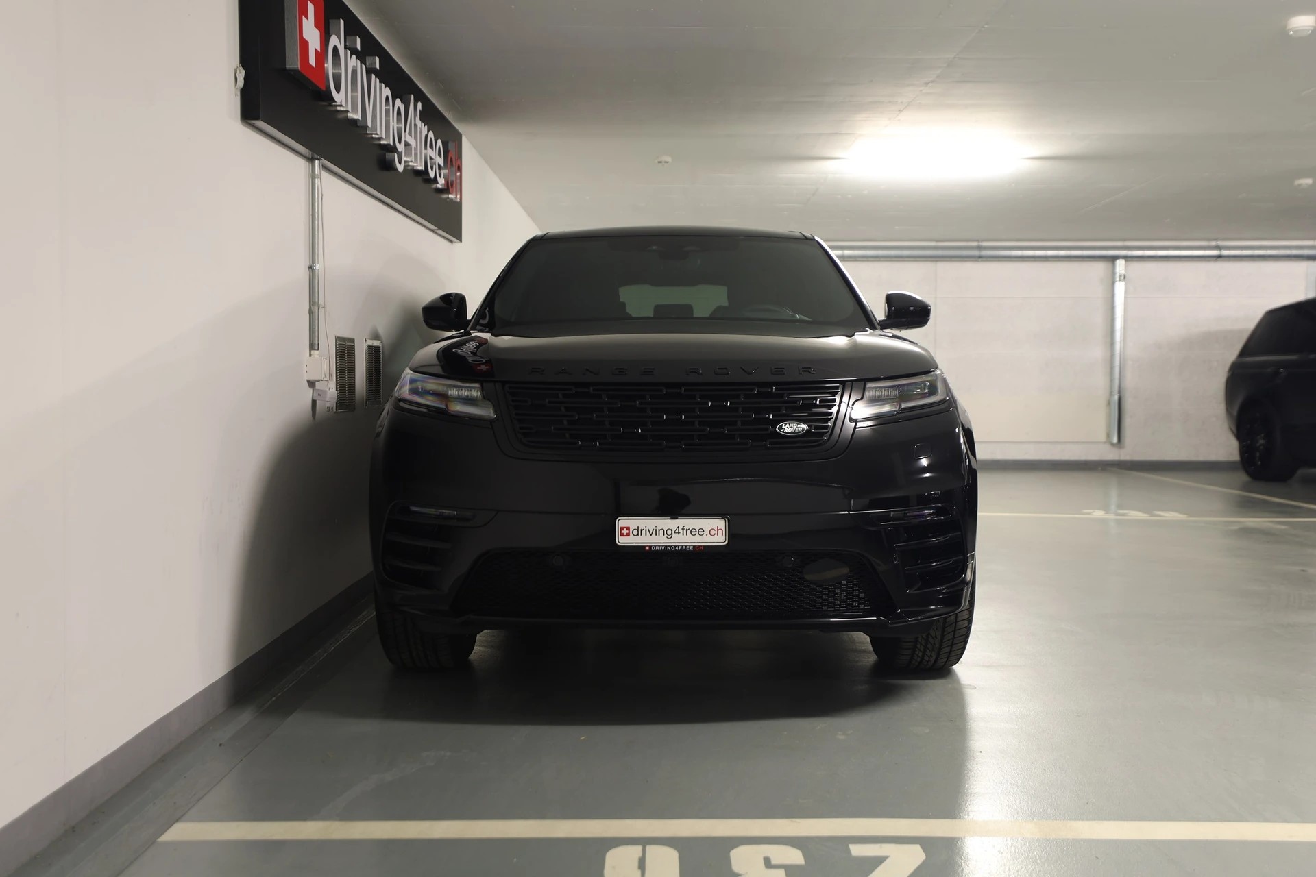 LAND ROVER 2.0 P400e Dynamic SE