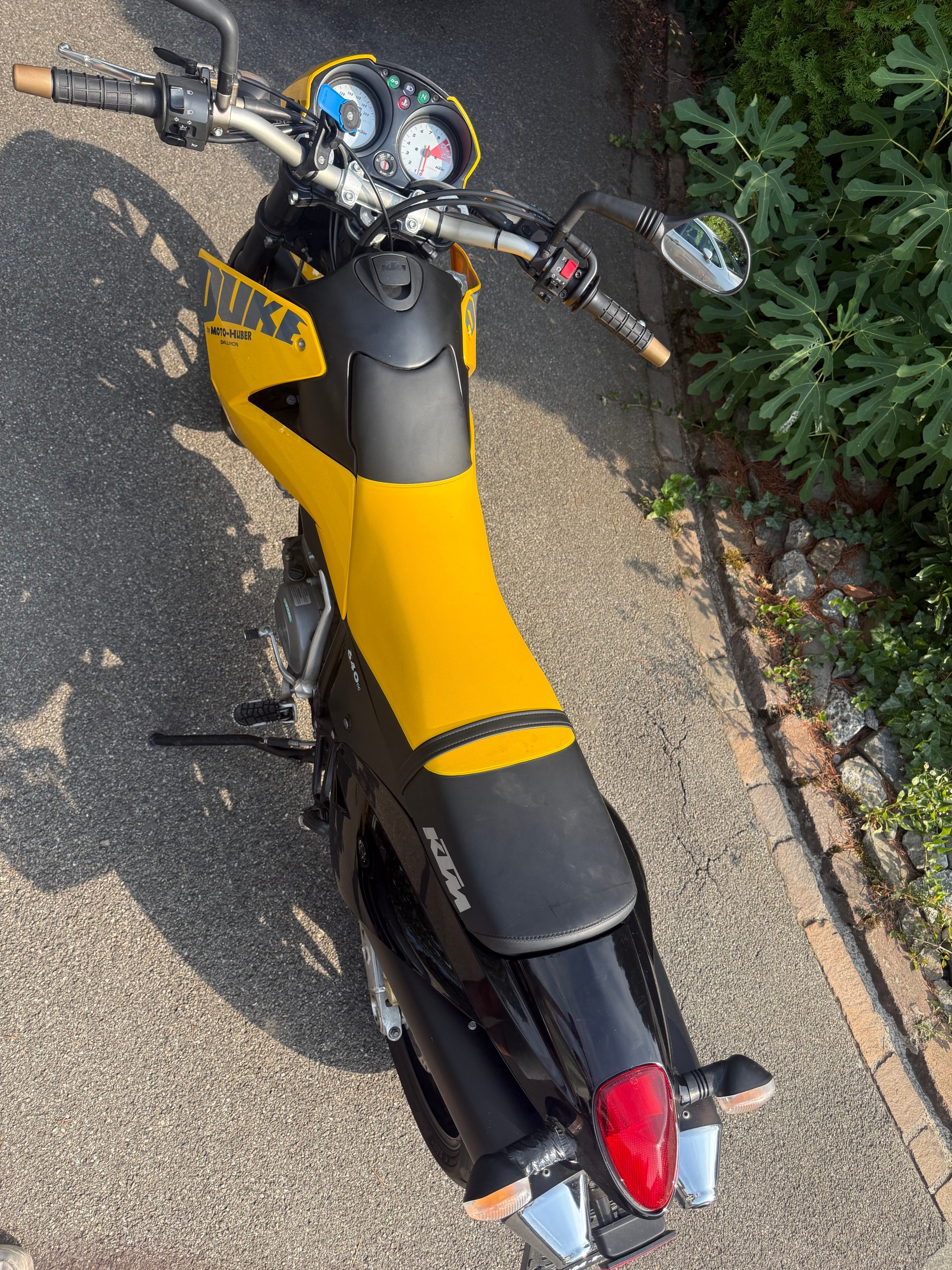 KTM 640 Duke-E II (25kW)-image-3