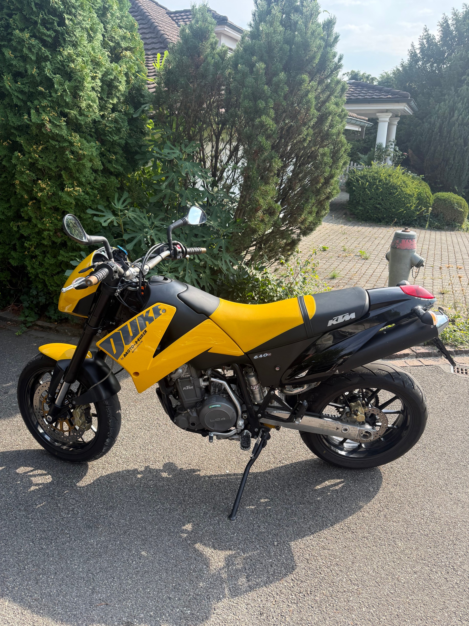 KTM 640 Duke-E II (25kW)-image-0