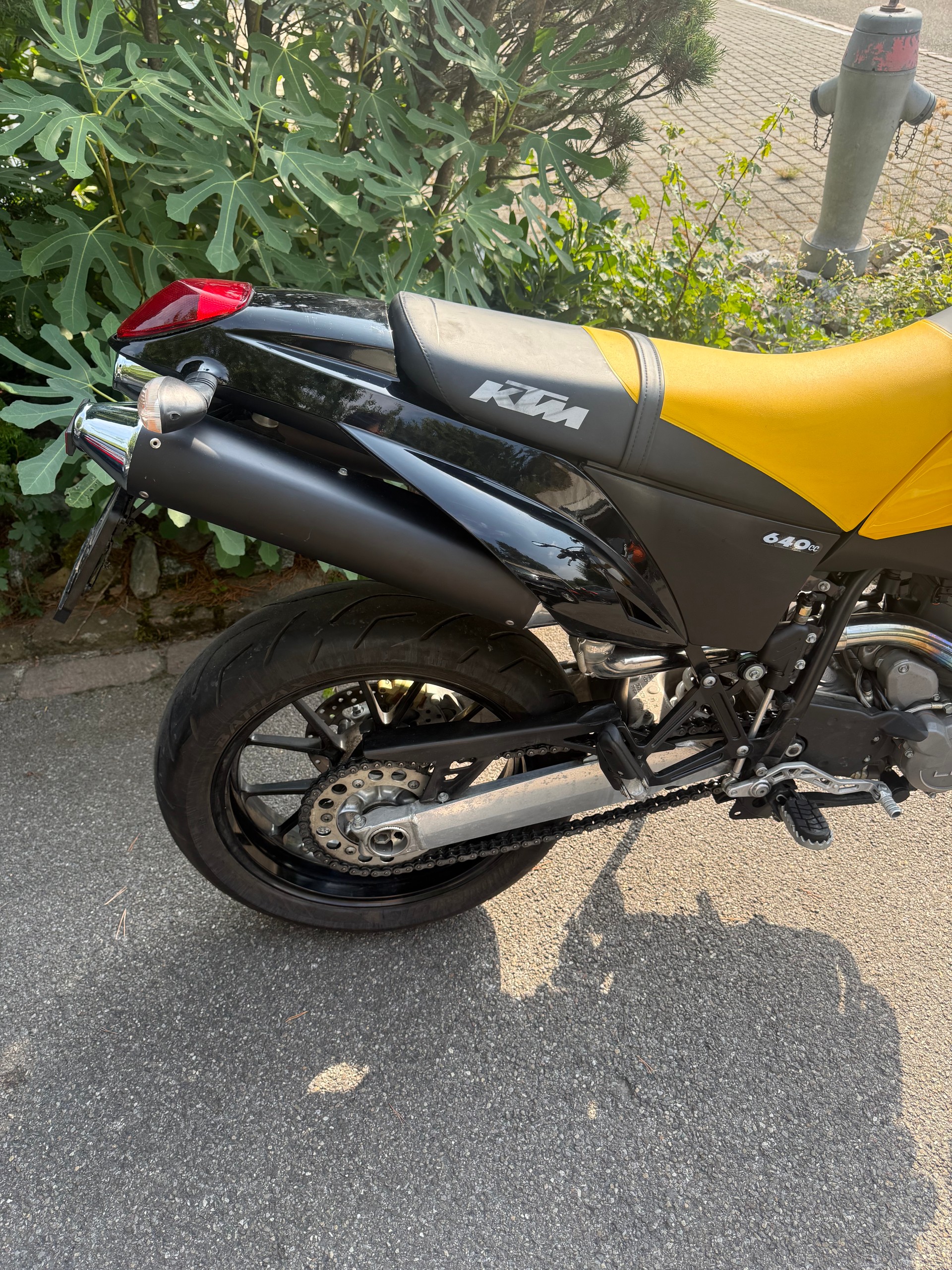 KTM 640 Duke-E II (25kW)-image-5