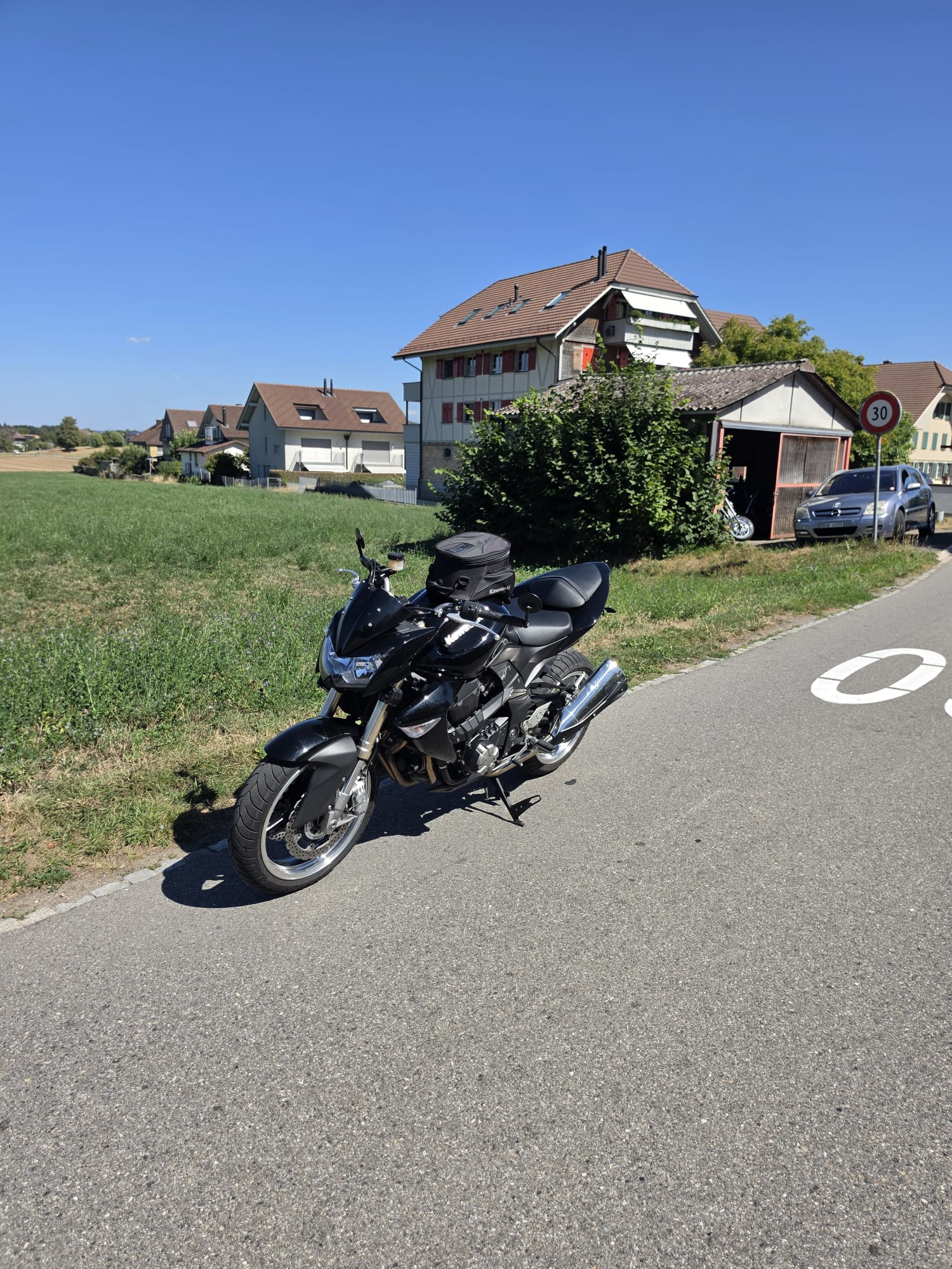 KAWASAKI Z 1000 ABS-image-8