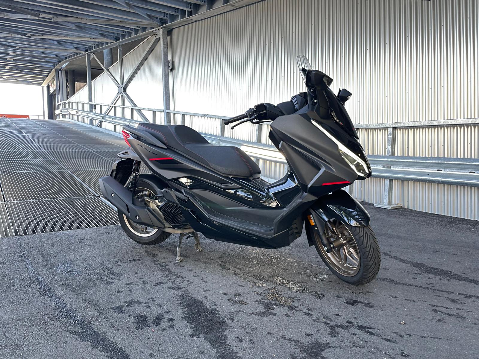 HONDA Nss 125 Forza Special Edition-image-1