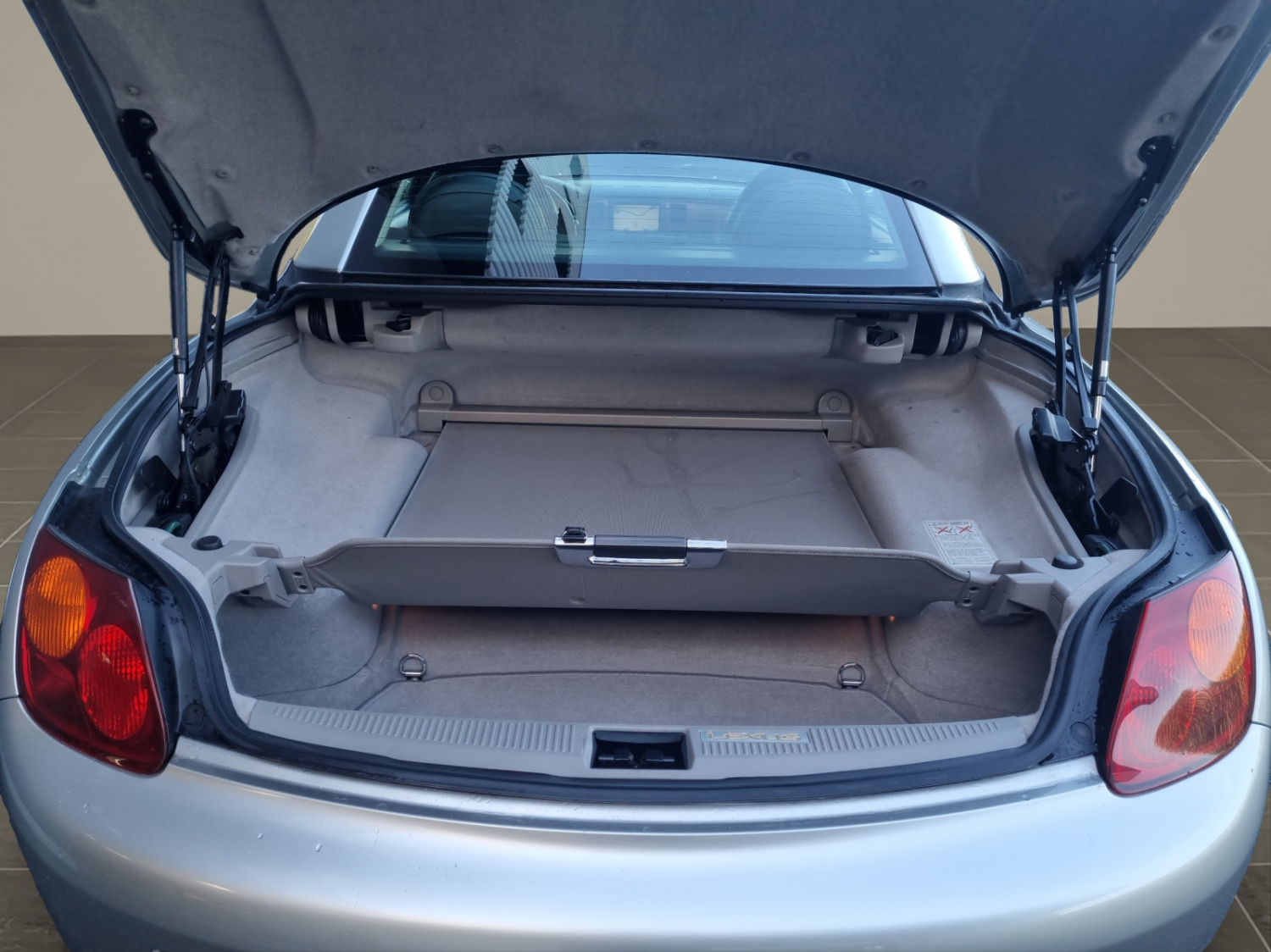 LEXUS SC430-image-23