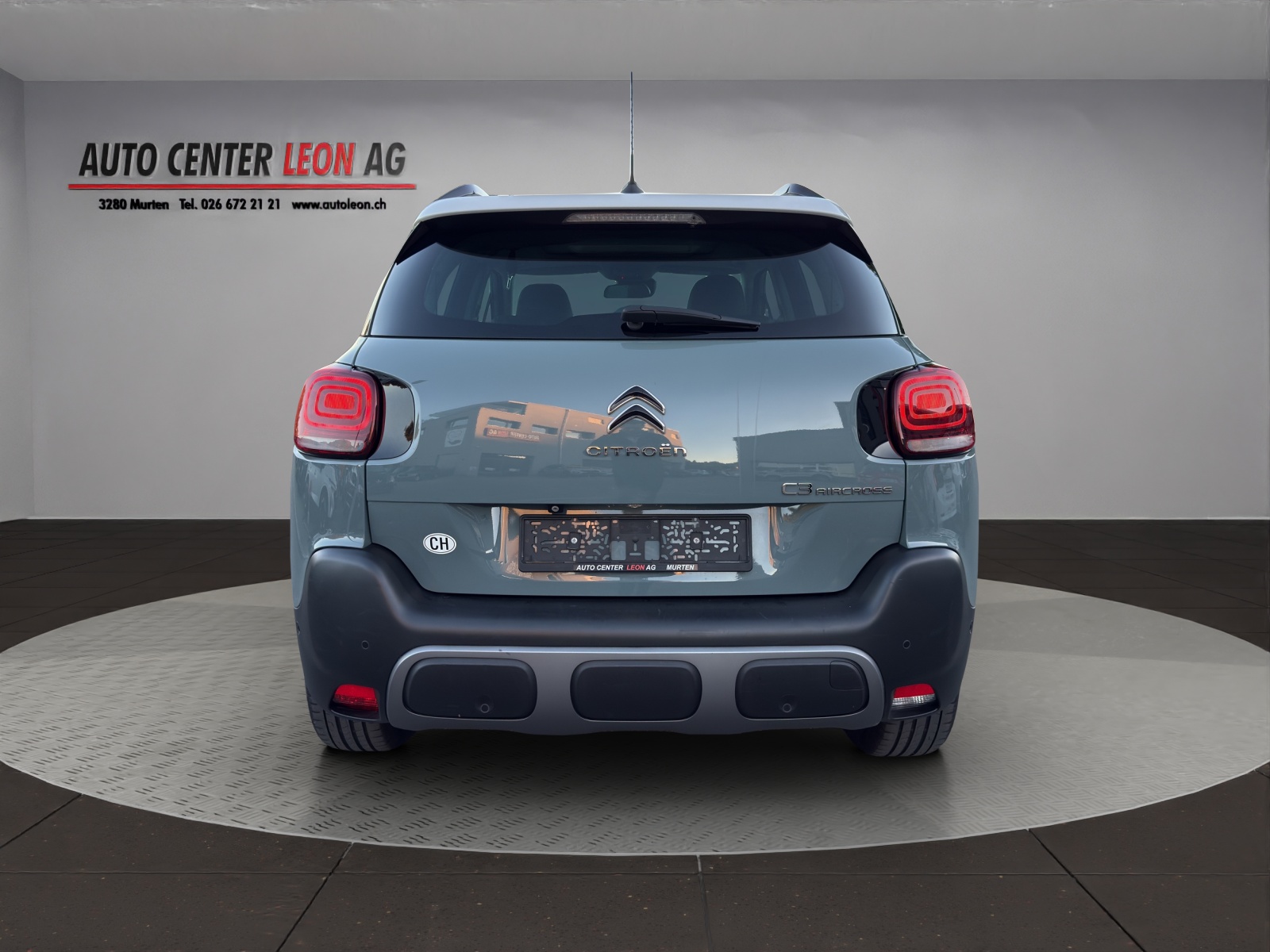 CITROEN C3 Aircross 1.2i PureTech Shine Pack EAT6-image-4