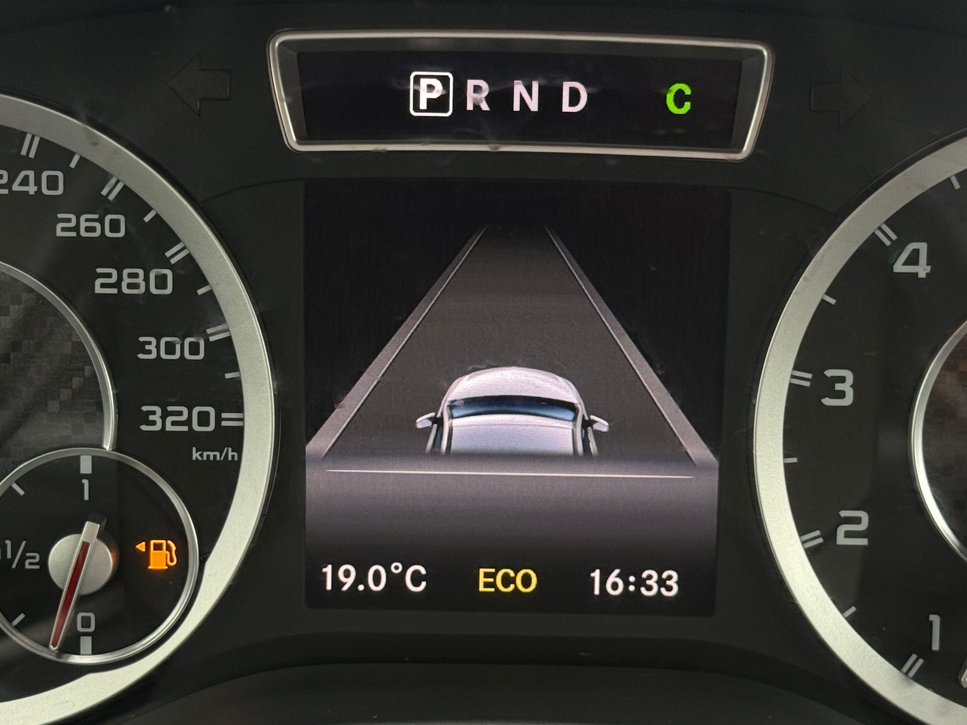 MERCEDES-BENZ A 45 AMG 4Matic Speedshift 7G-DCT-image-10