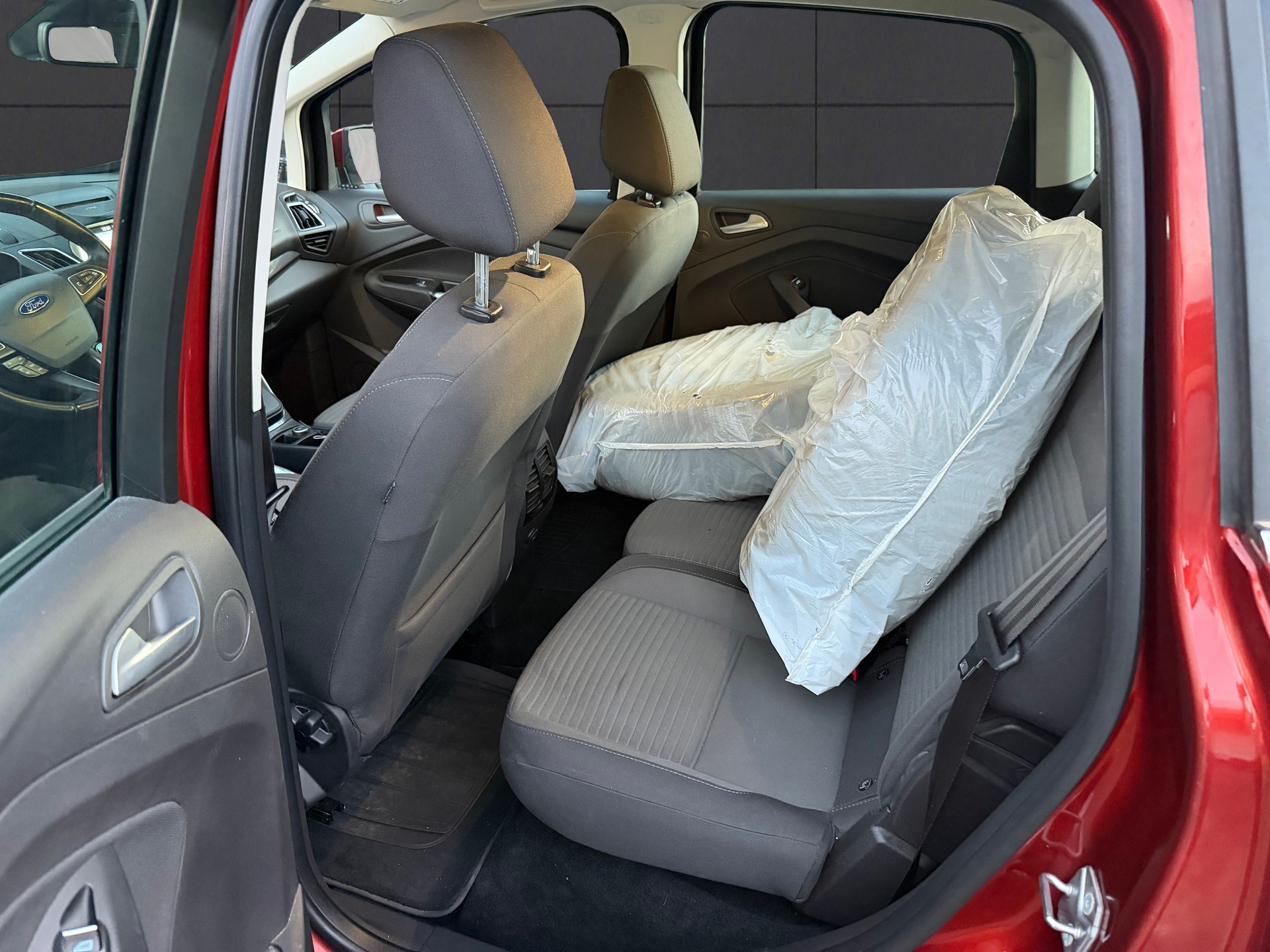 FORD C-Max 1.5 SCTi Titanium Automat-image-7