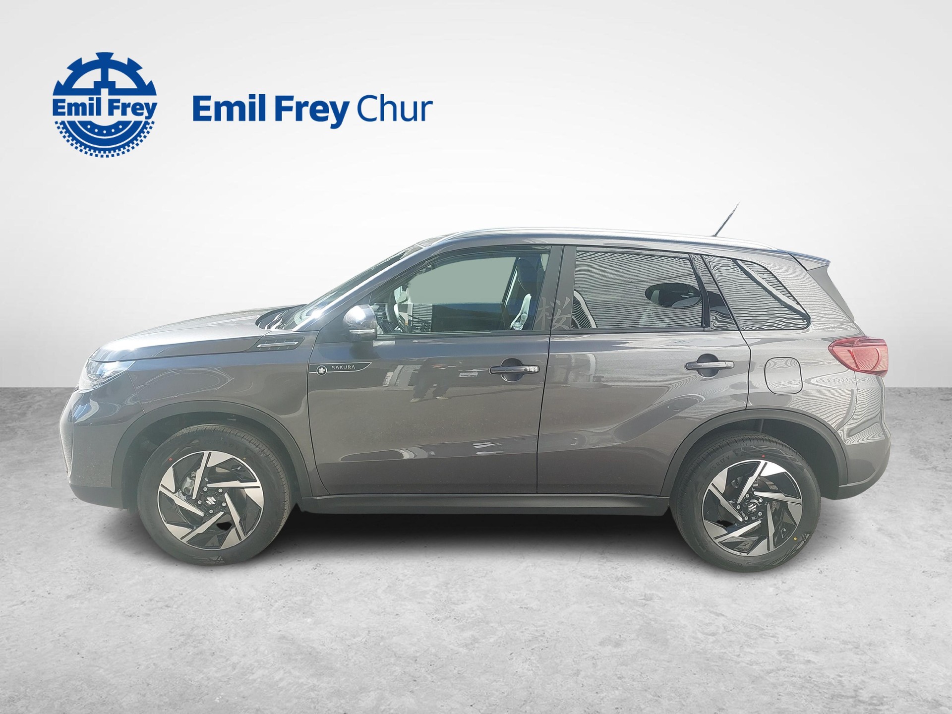 SUZUKI Vitara 1.4 T Sakura Top Hybrid 4x4 / 1.99% Leasing-showroom-element-1