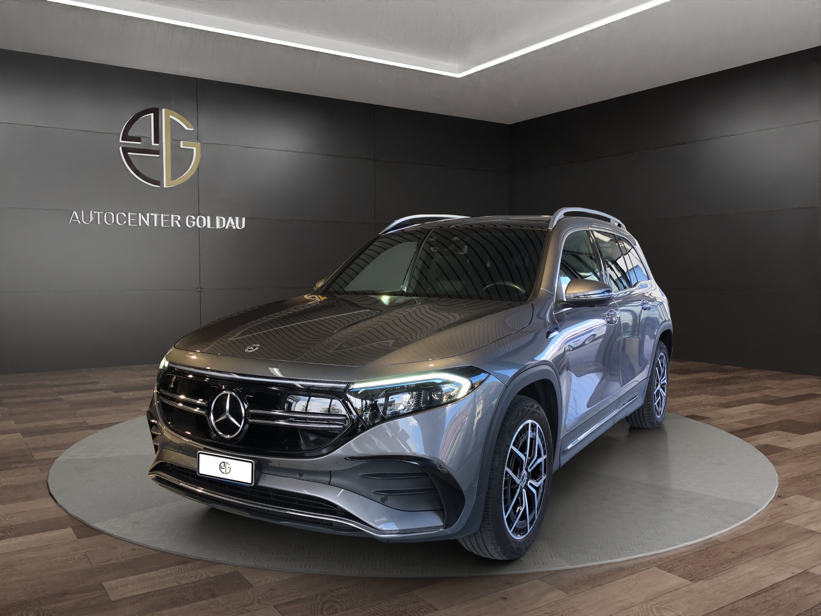 MERCEDES-BENZ EQB 350 AMG Line 4Matic
