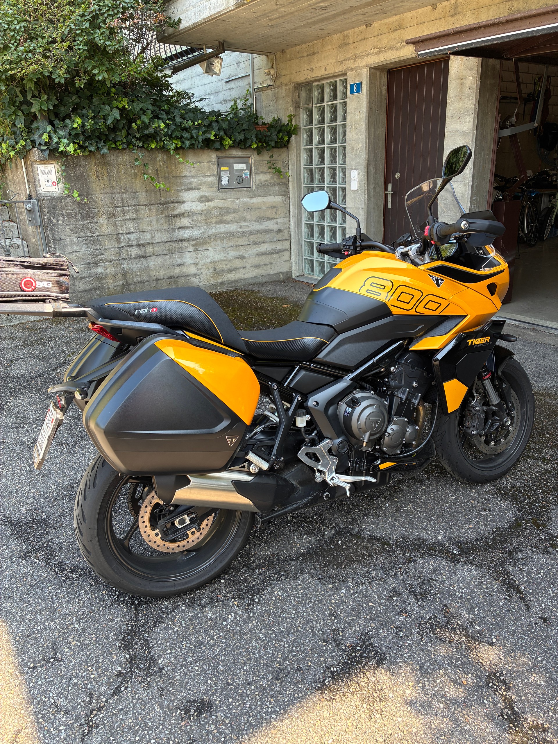 TRIUMPH Tiger Sport 800-image-1