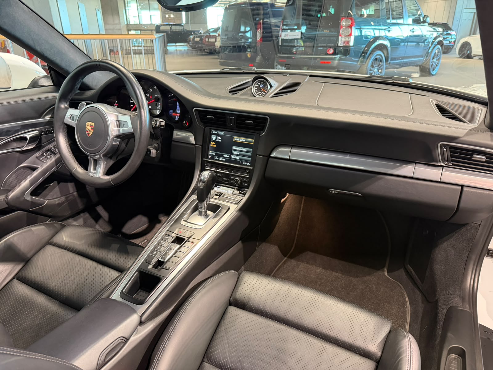 PORSCHE 911 Carrera 4S PDK (CH)-image-21