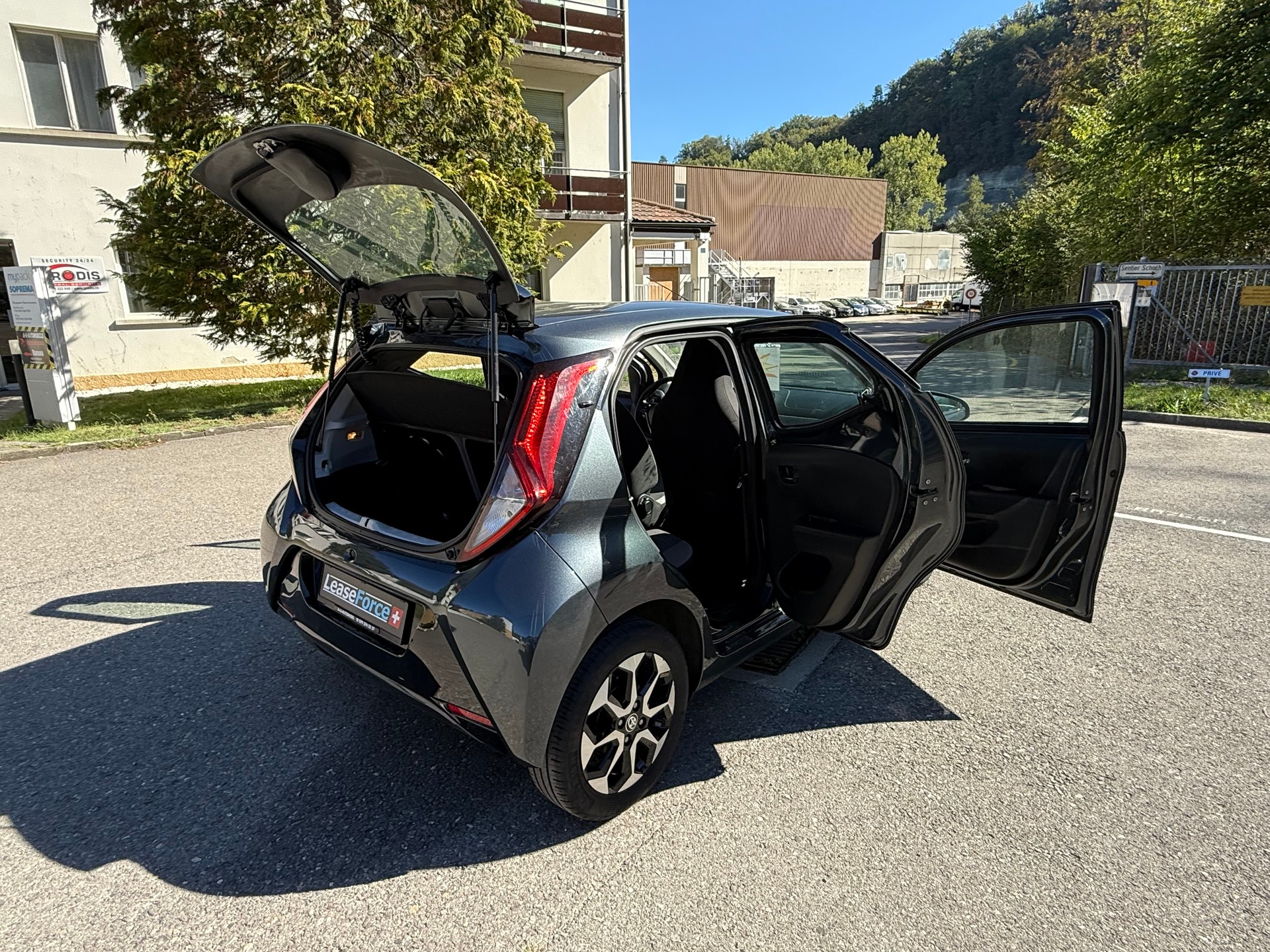 TOYOTA Aygo 1.0 VVT-i X-shift Trend-image-19