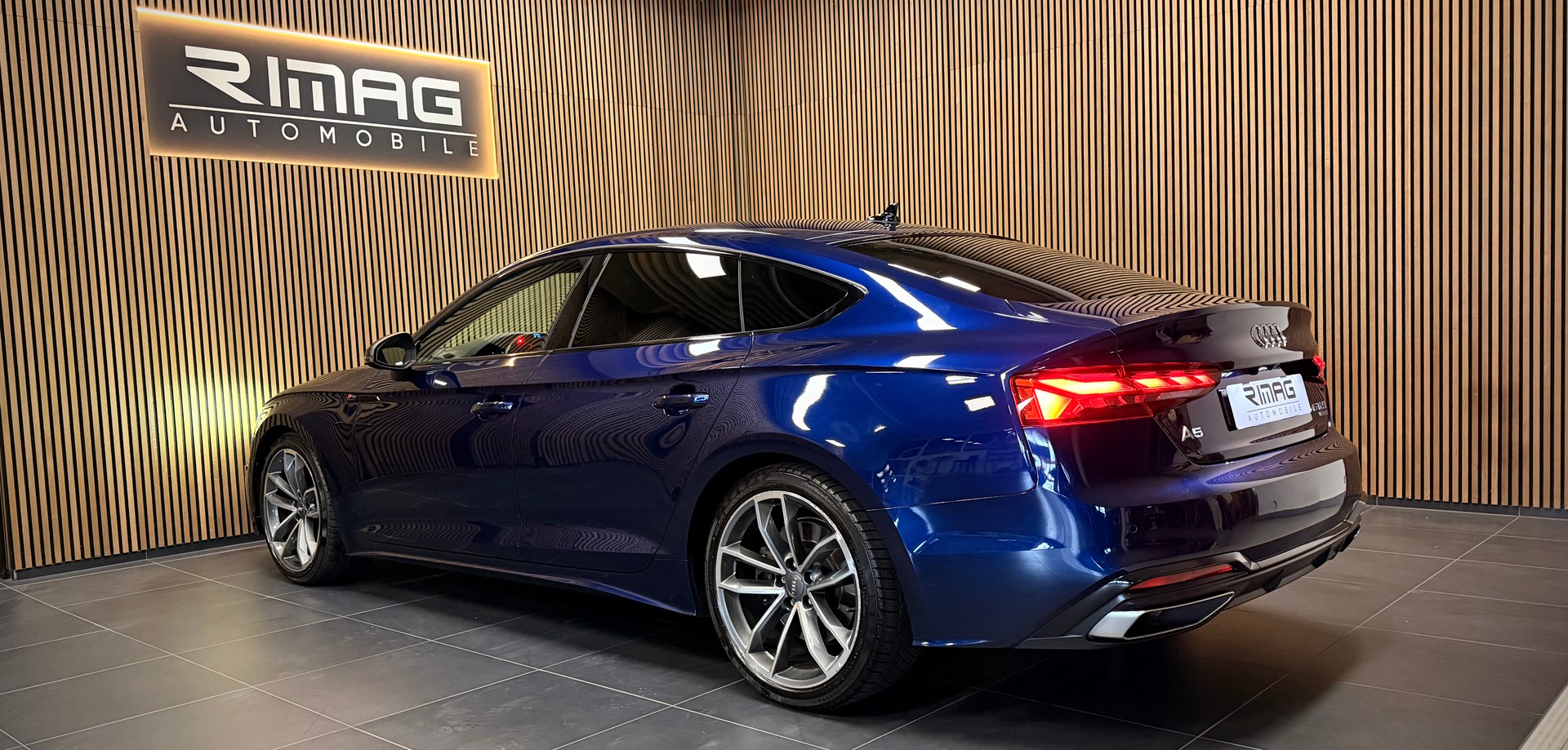 AUDI A5 Sportback 45 TFSI S-Line S-tronic quattro-image-10