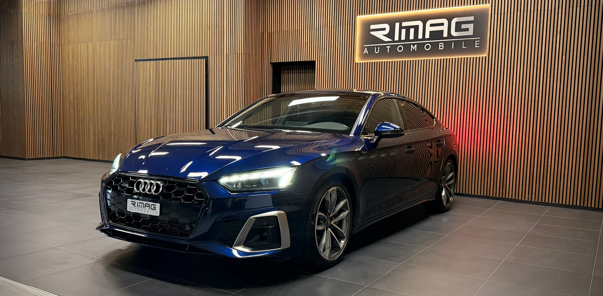 AUDI A5 Sportback 45 TFSI S-Line S-tronic quattro-showroom-element-2