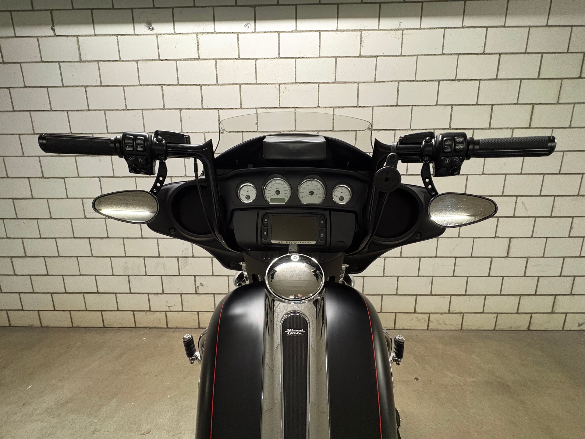 HARLEY-DAVIDSON FLHXS Street Glide Special ABS-image-11
