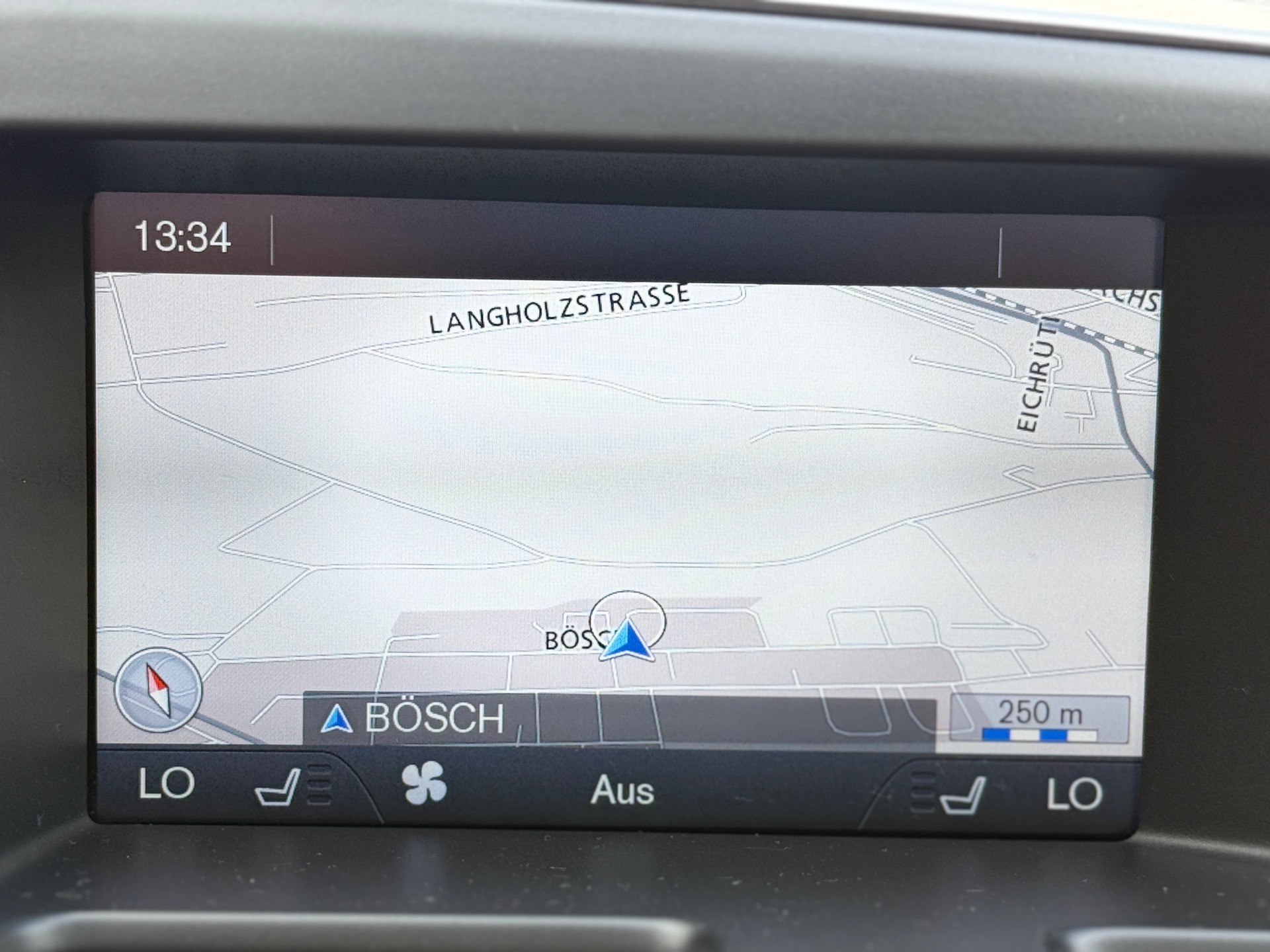 VOLVO Volvo XC60 2.4 D5 Kinetic R-Design AWD-image-17