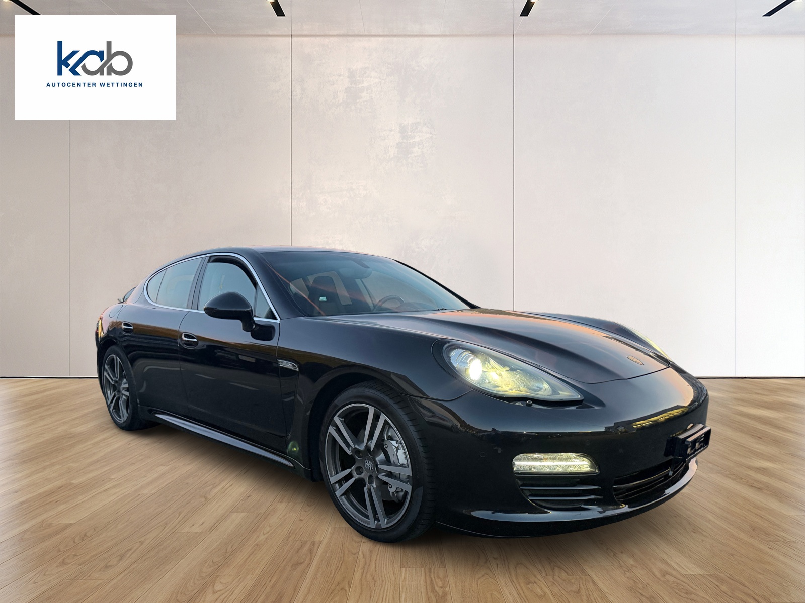 PORSCHE Panamera 4S 4.8 PDK-showroom-element-2