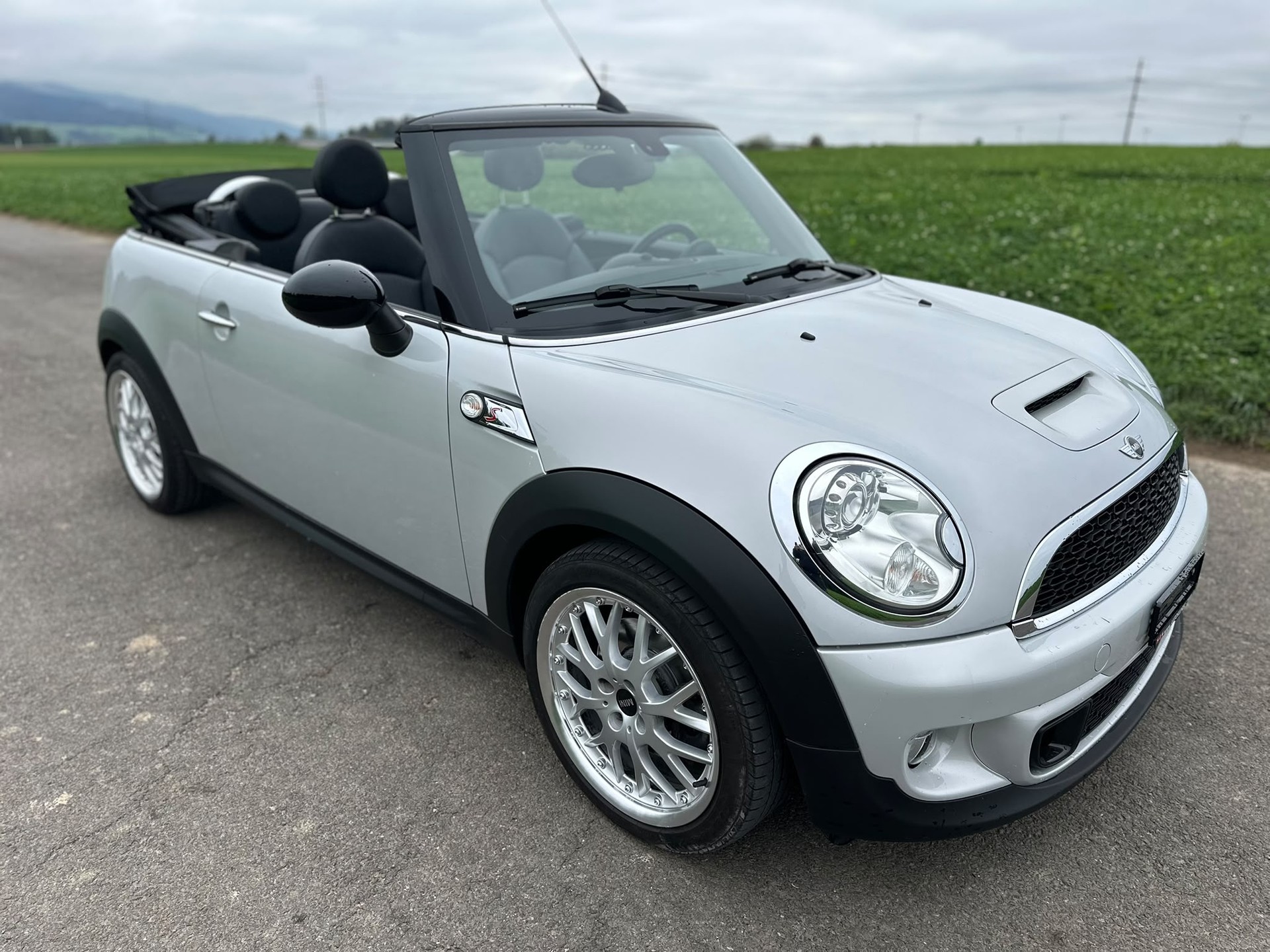 MINI Cooper S Cabriolet-showroom-element-3