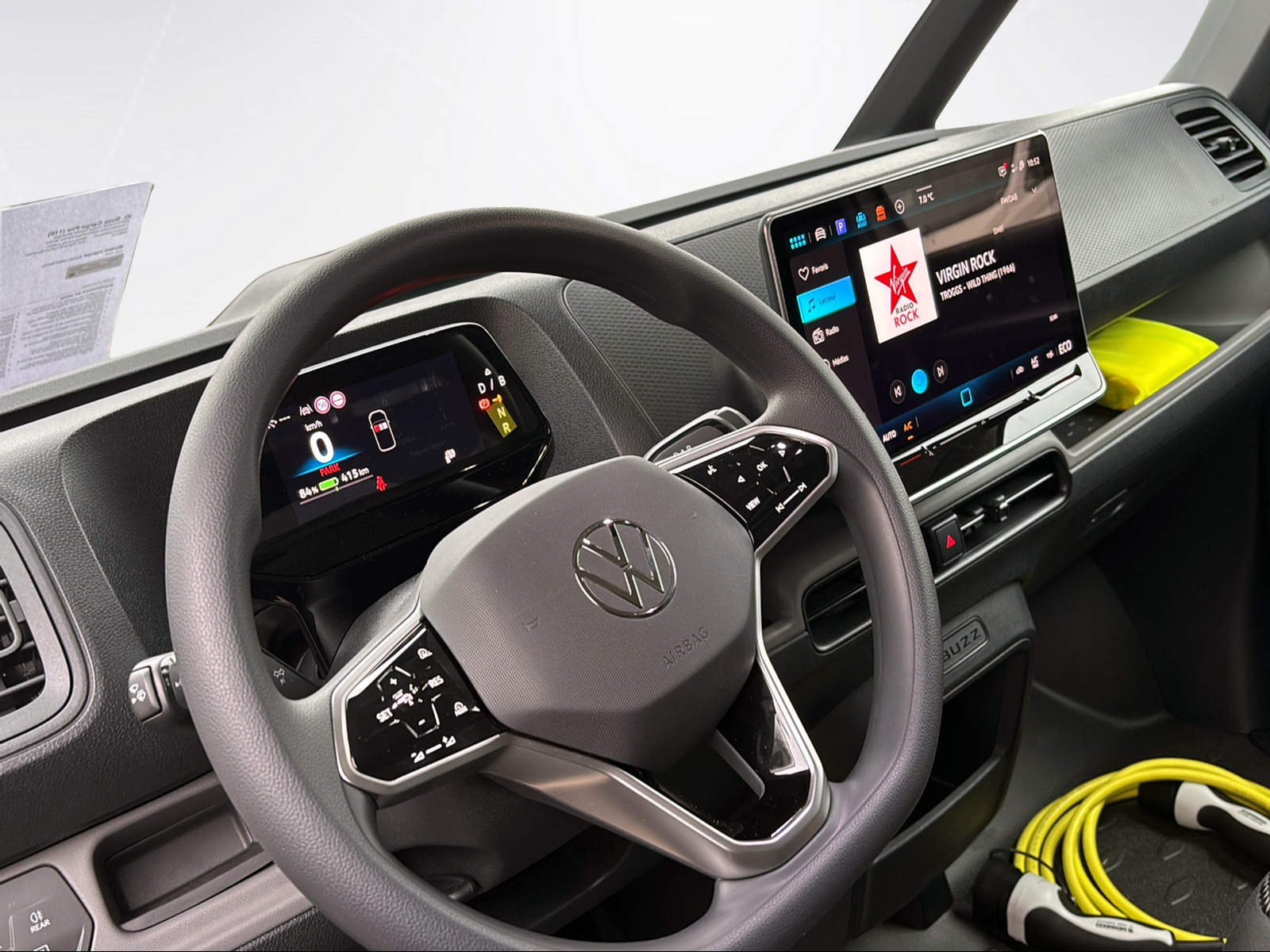 VW ID. Buzz Cargo-image-2