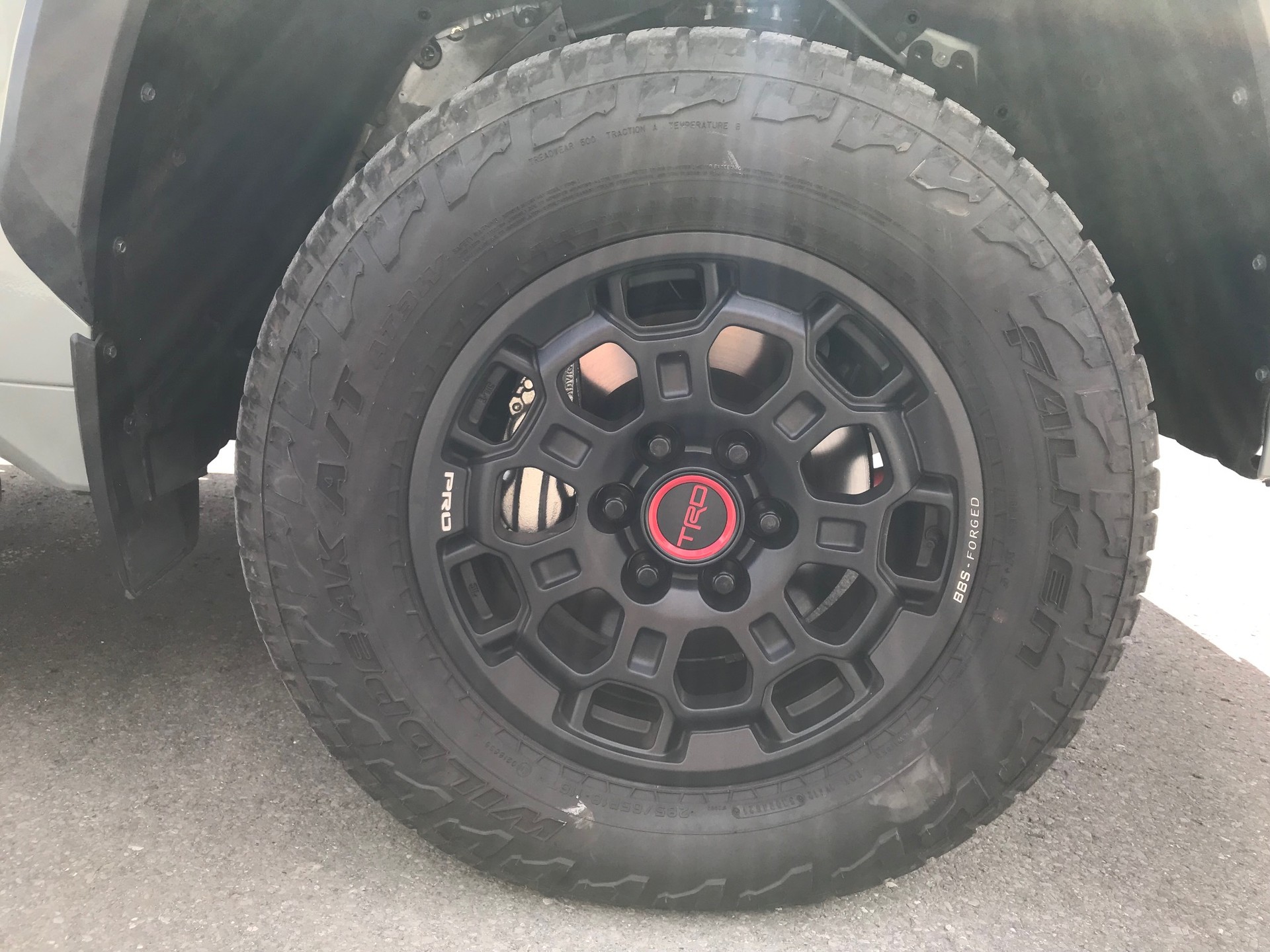 TOYOTA Tundra TRD PRO 3.5 I-Force Max Hybrid CrewCab-image-14