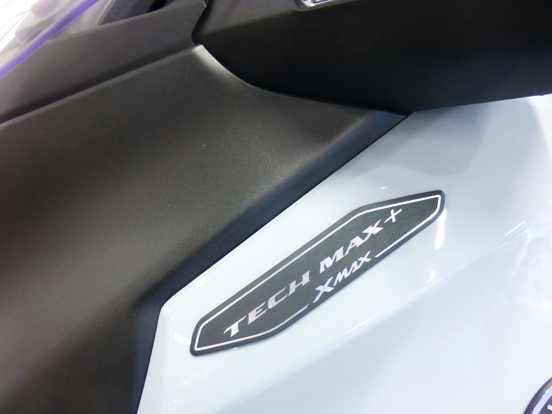 YAMAHA X-Max 300 Tech Max-image-7