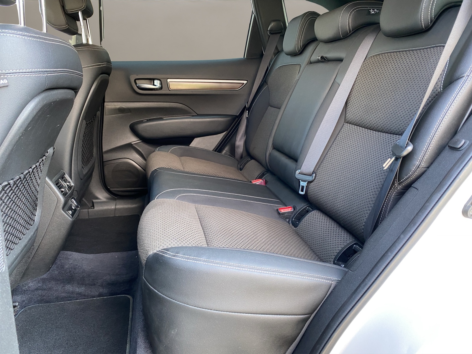RENAULT Koleos 2.0 dCi Intens 4WD Xtronic CVT-image-9