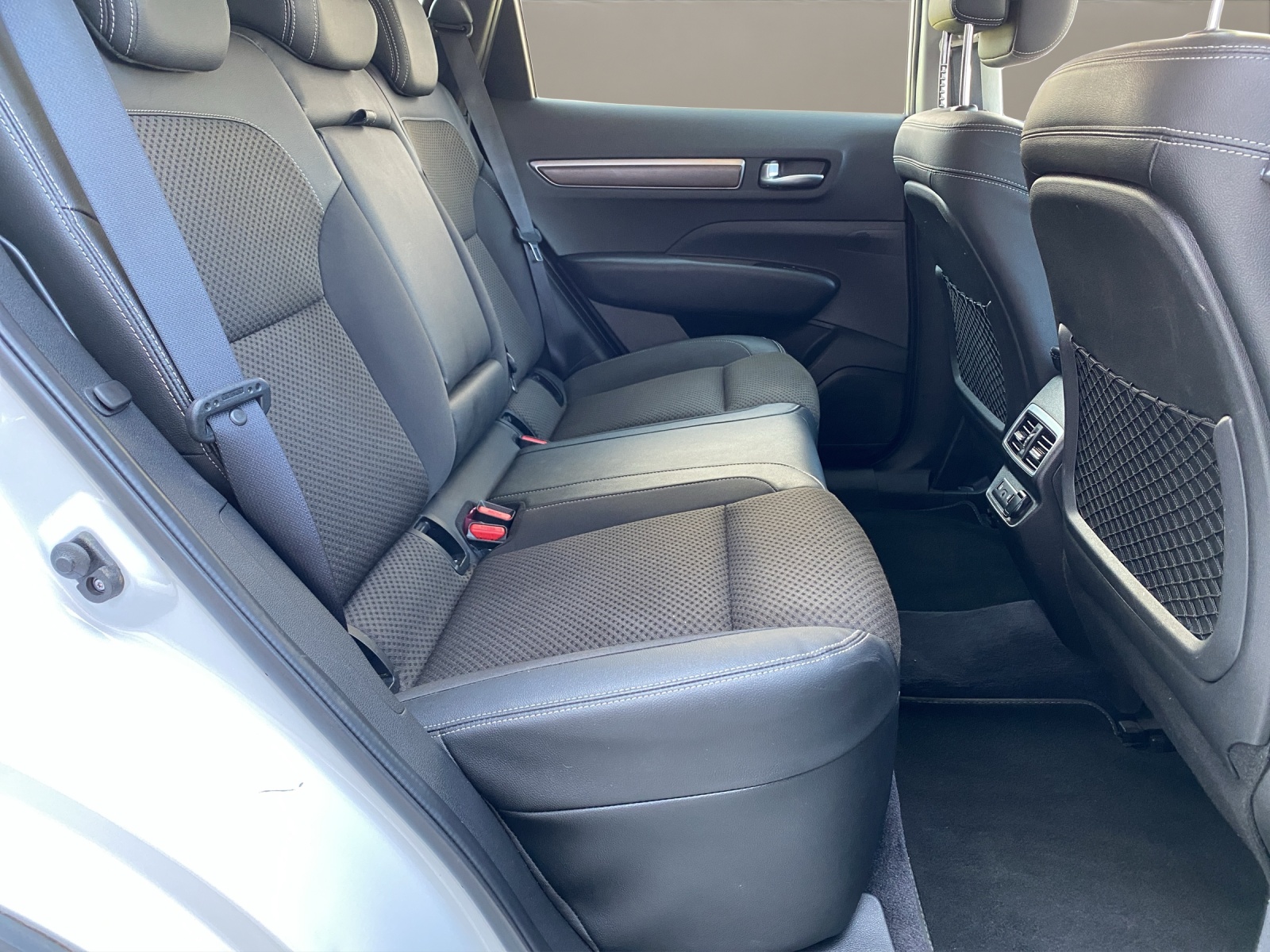RENAULT Koleos 2.0 dCi Intens 4WD Xtronic CVT-image-13