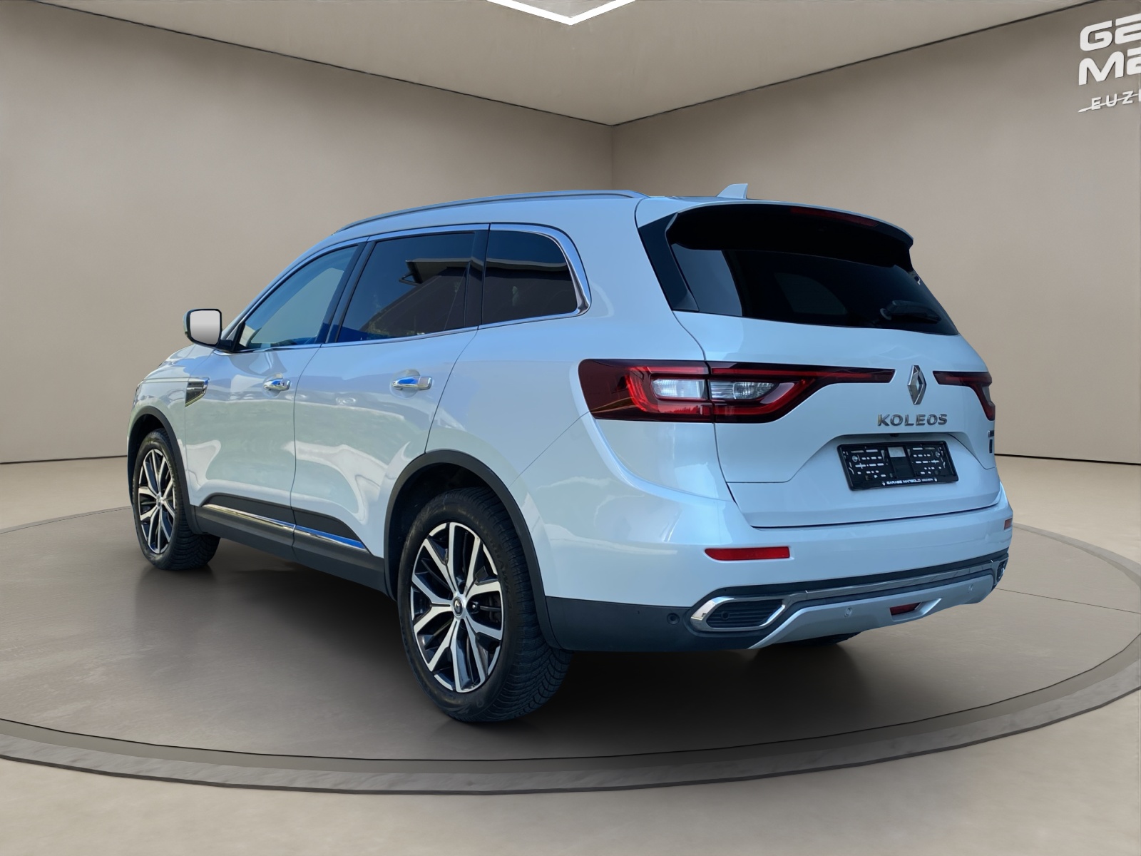 RENAULT Koleos 2.0 dCi Intens 4WD Xtronic CVT-image-2