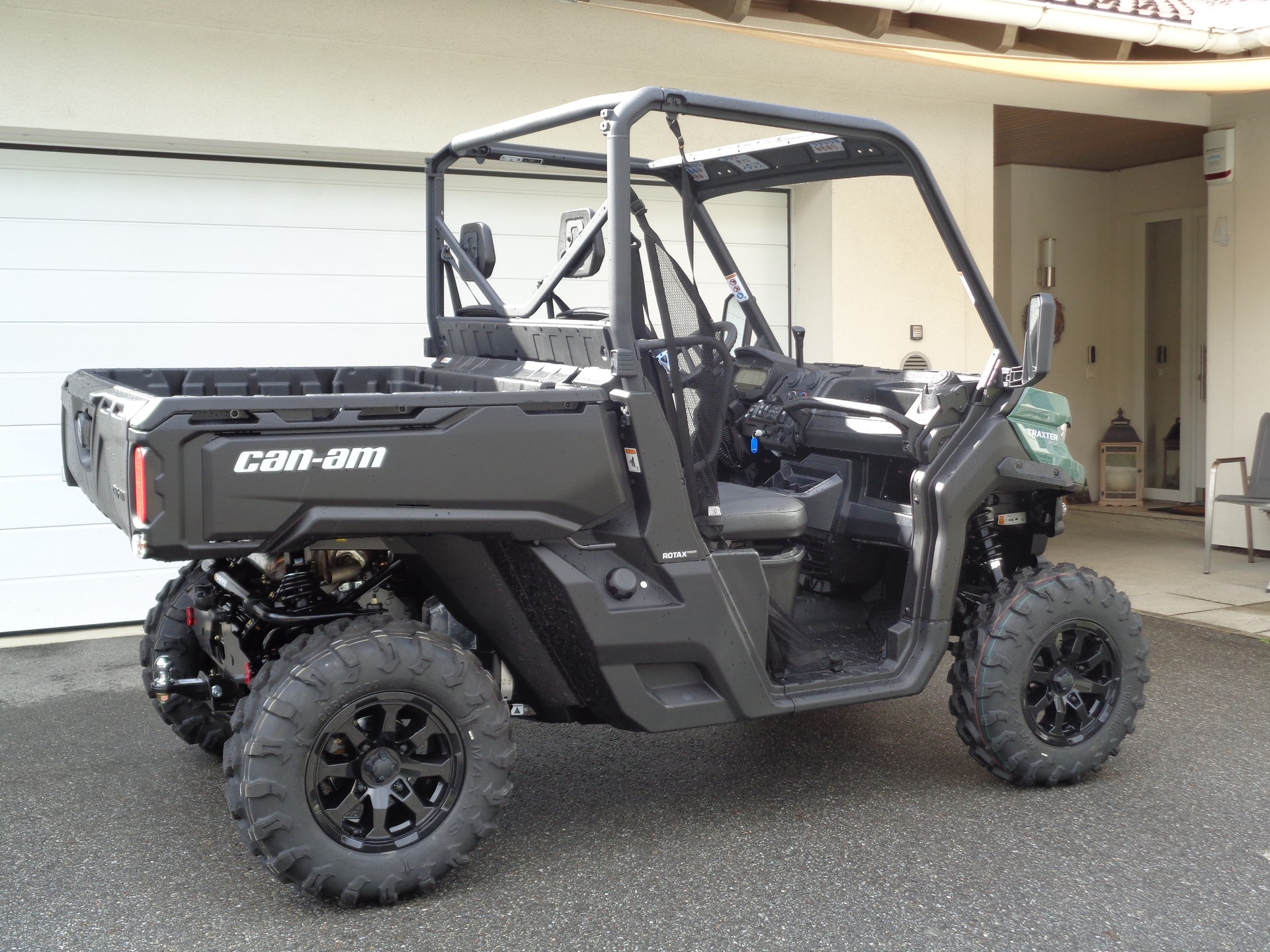 CAN-AM Traxter HD9 (1000ccm) XU ABS-image-5